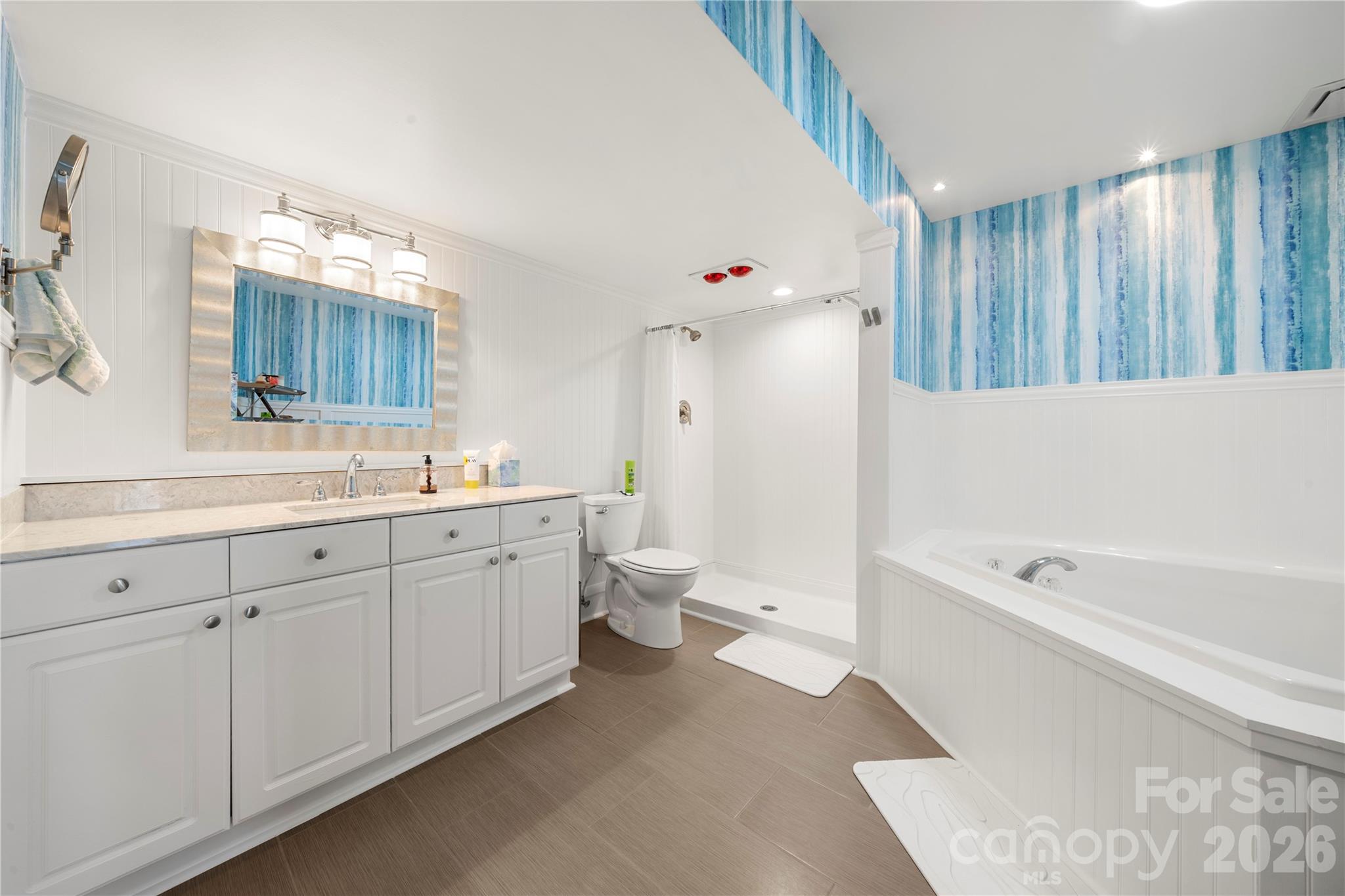 73 Ridgeport Road — Clover