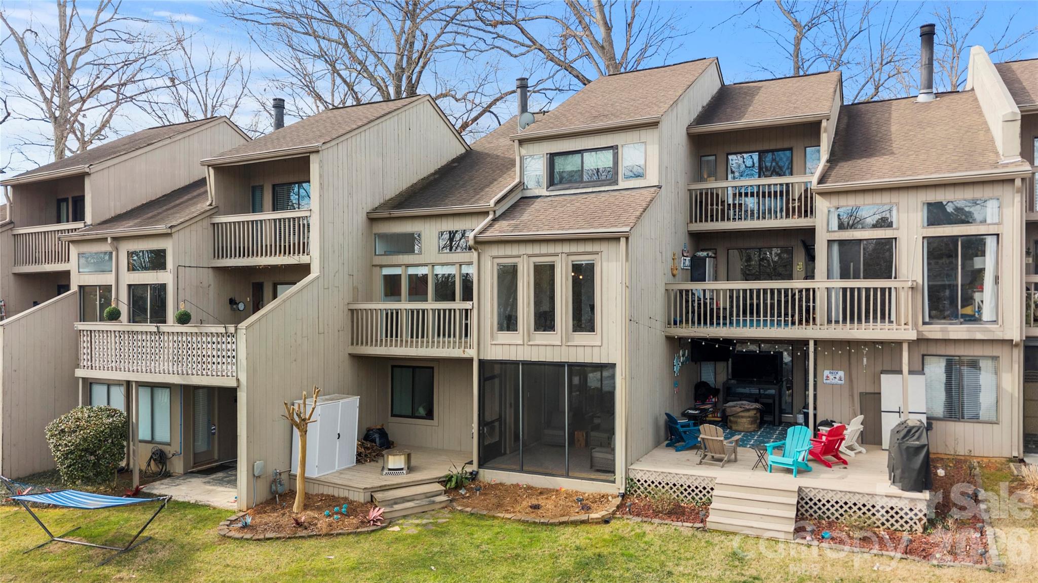 73 Ridgeport Road — Clover