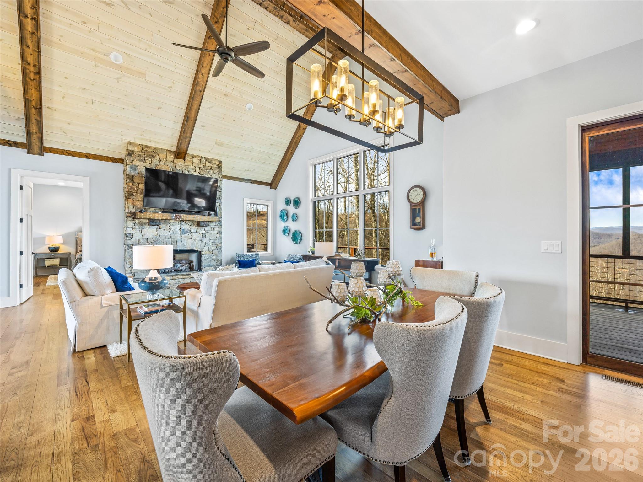 1839 Grandview Drive — Tuckasegee