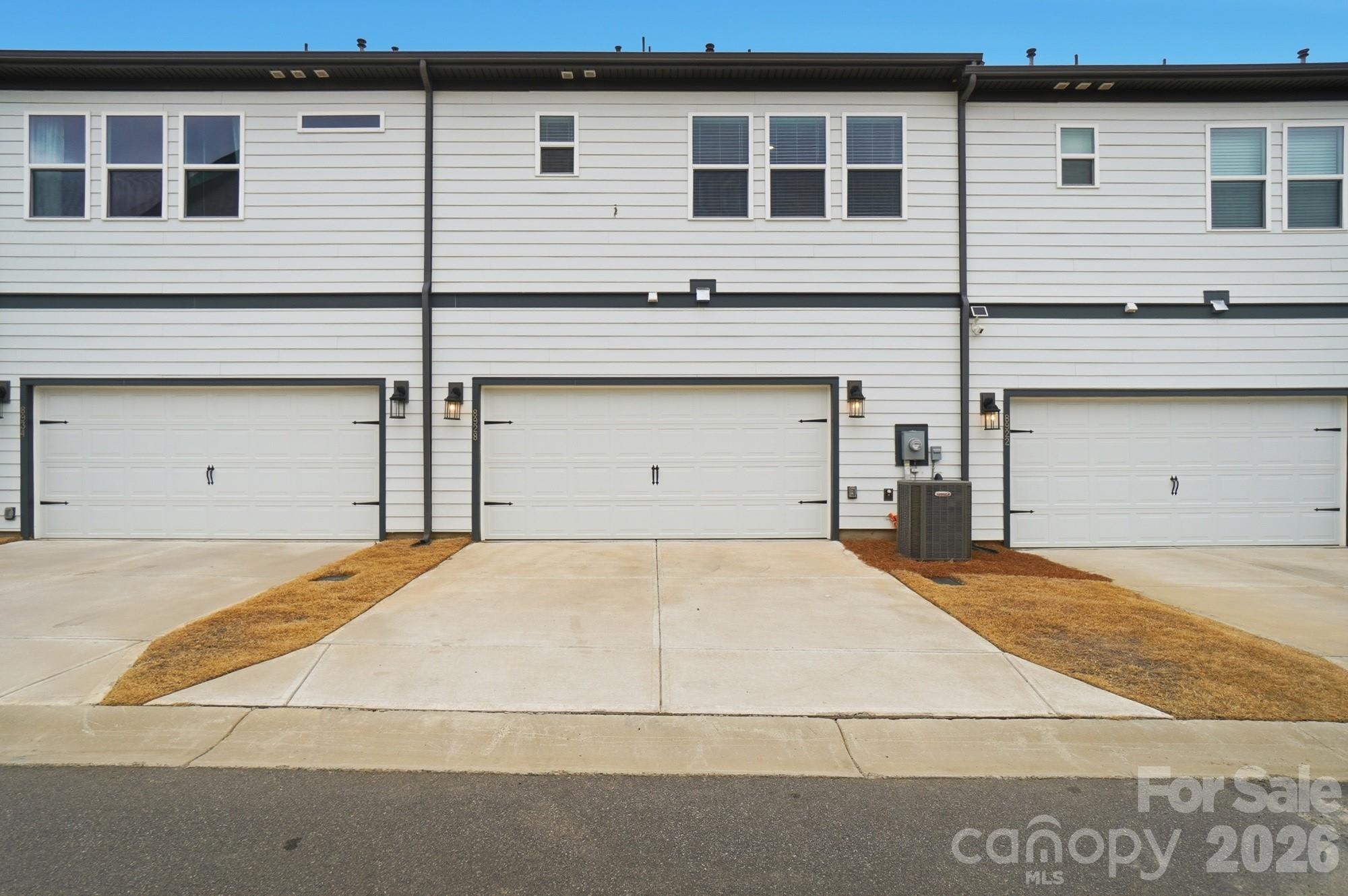 8928 Morning Mist Road — Charlotte