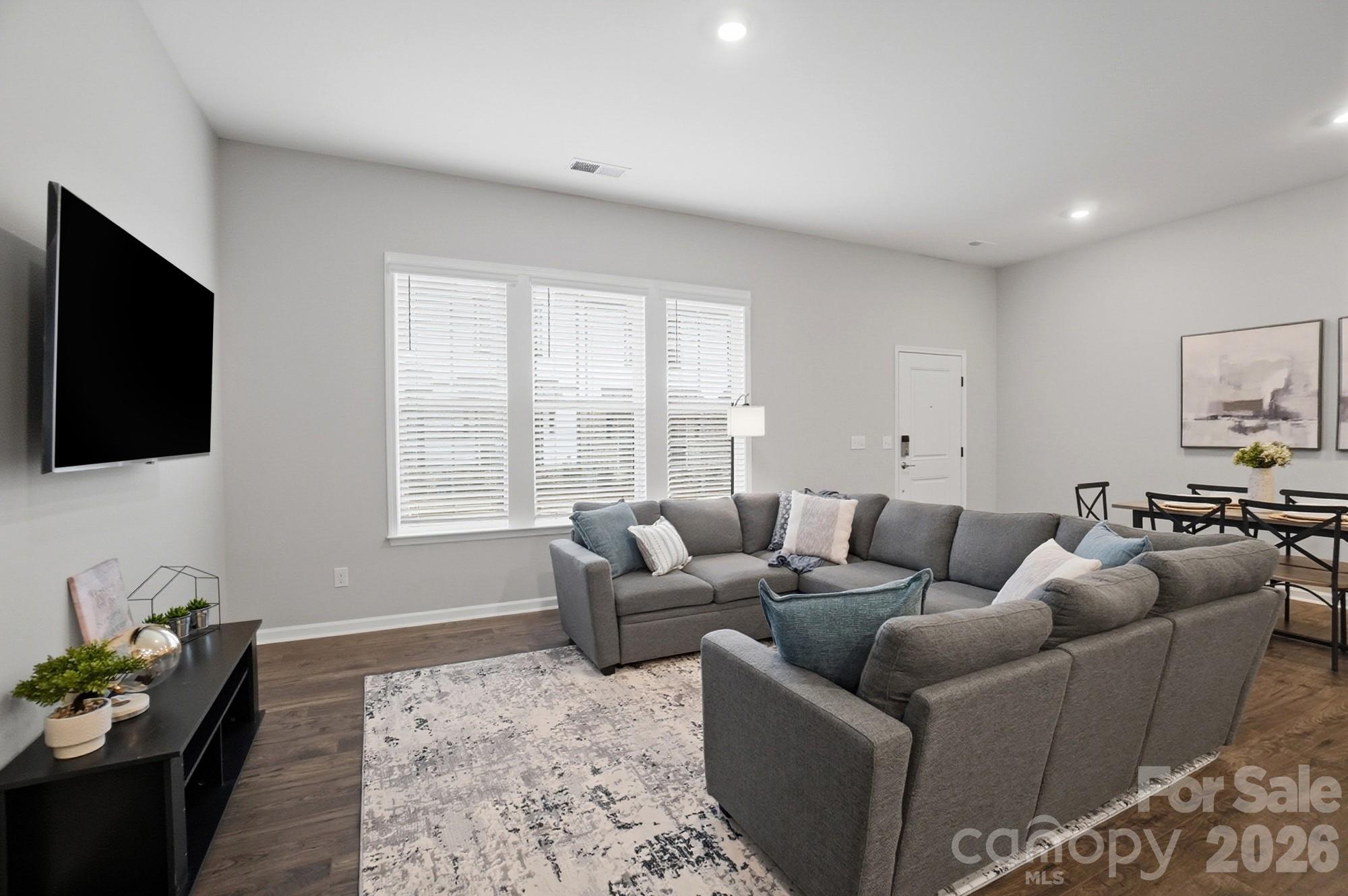 8928 Morning Mist Road — Charlotte
