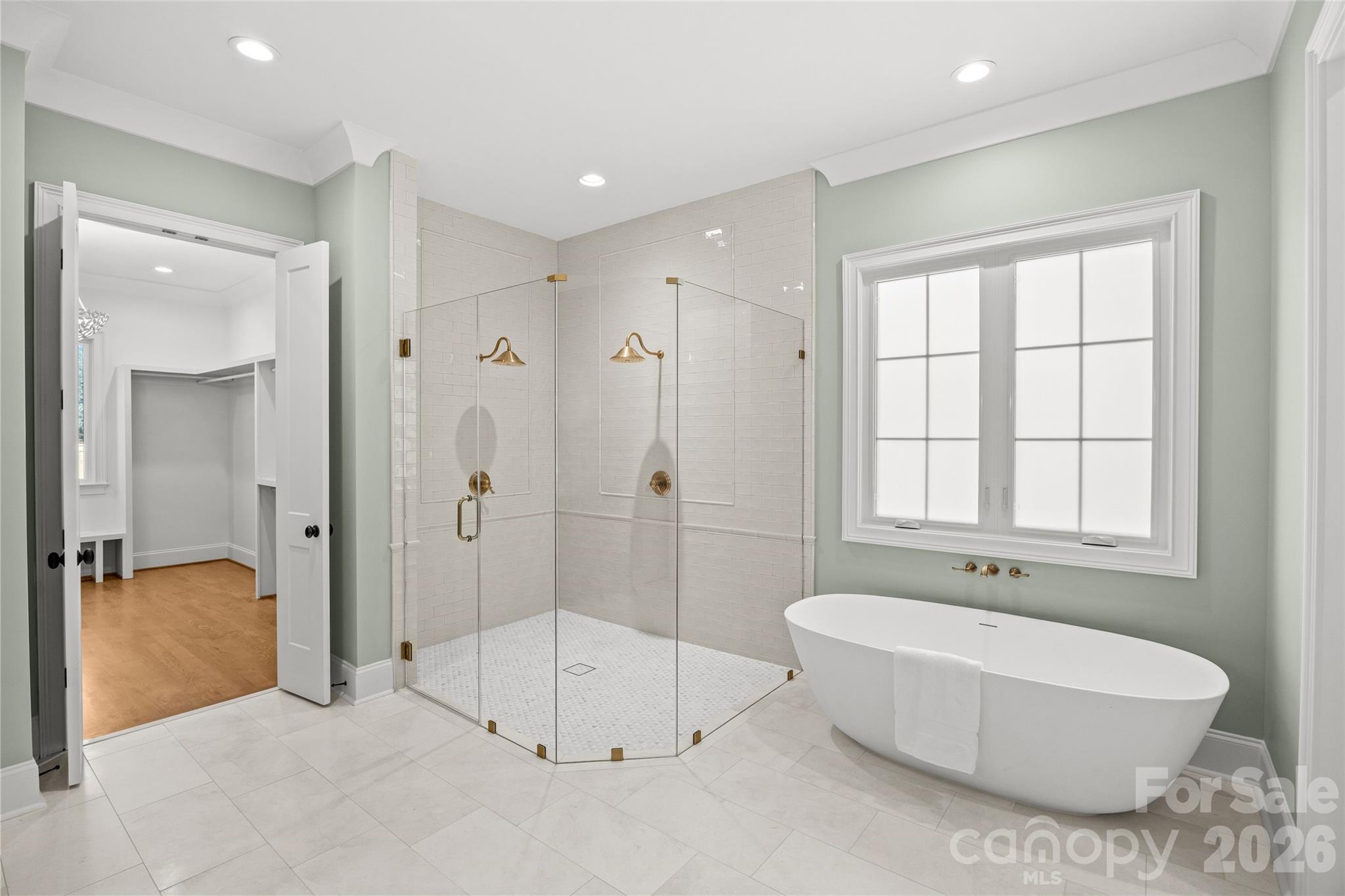 4715 Montclair Avenue — Charlotte