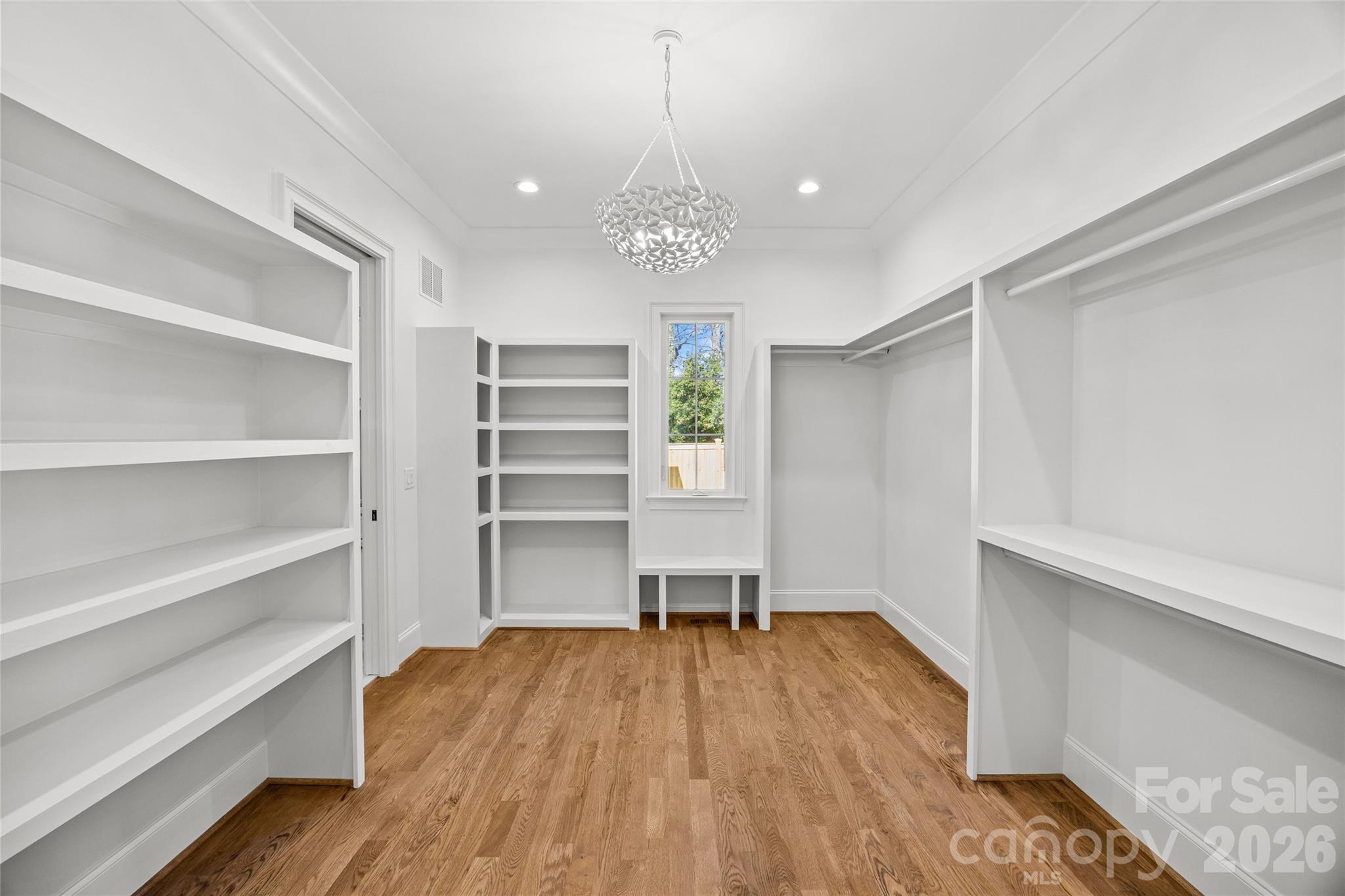 4715 Montclair Avenue — Charlotte