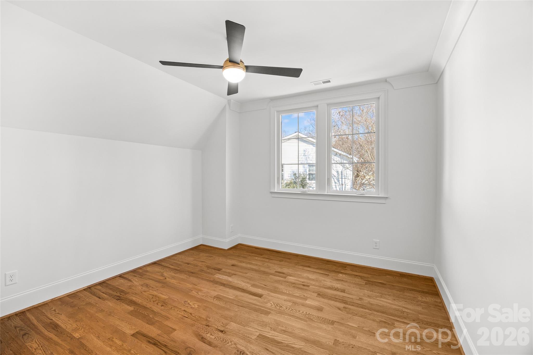4715 Montclair Avenue — Charlotte