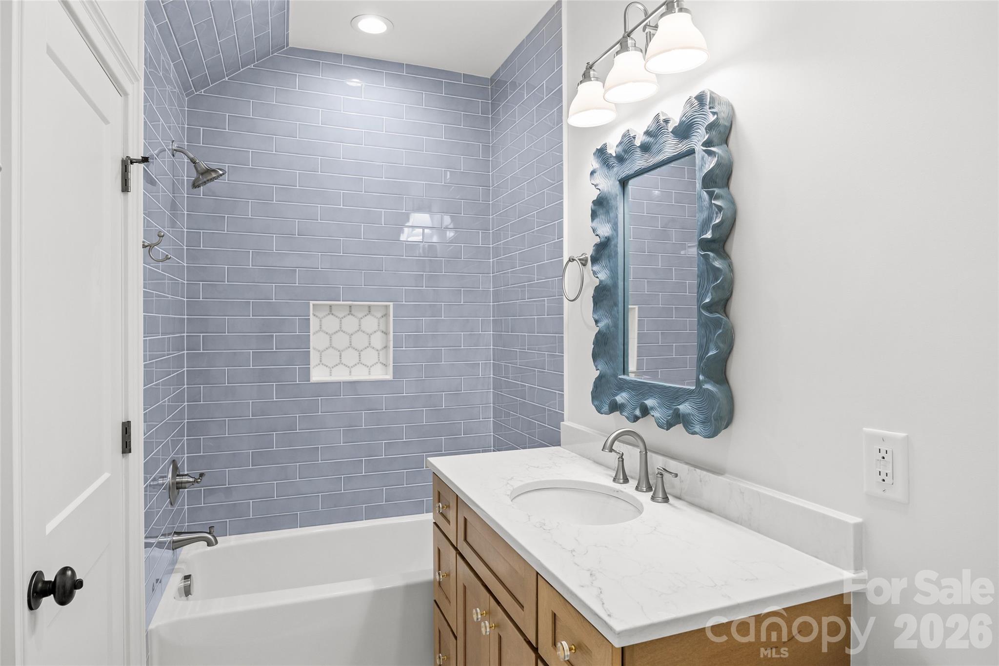 4715 Montclair Avenue — Charlotte