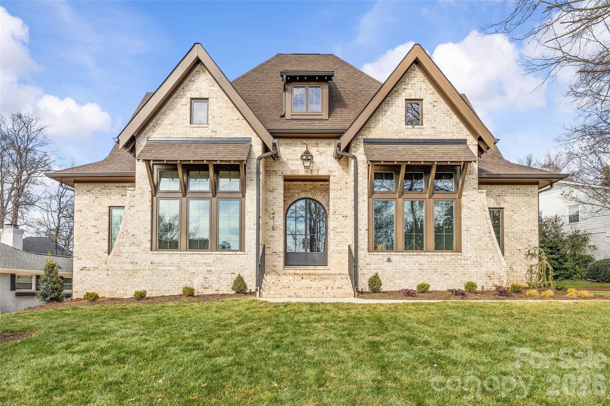 4715 Montclair Avenue — Charlotte