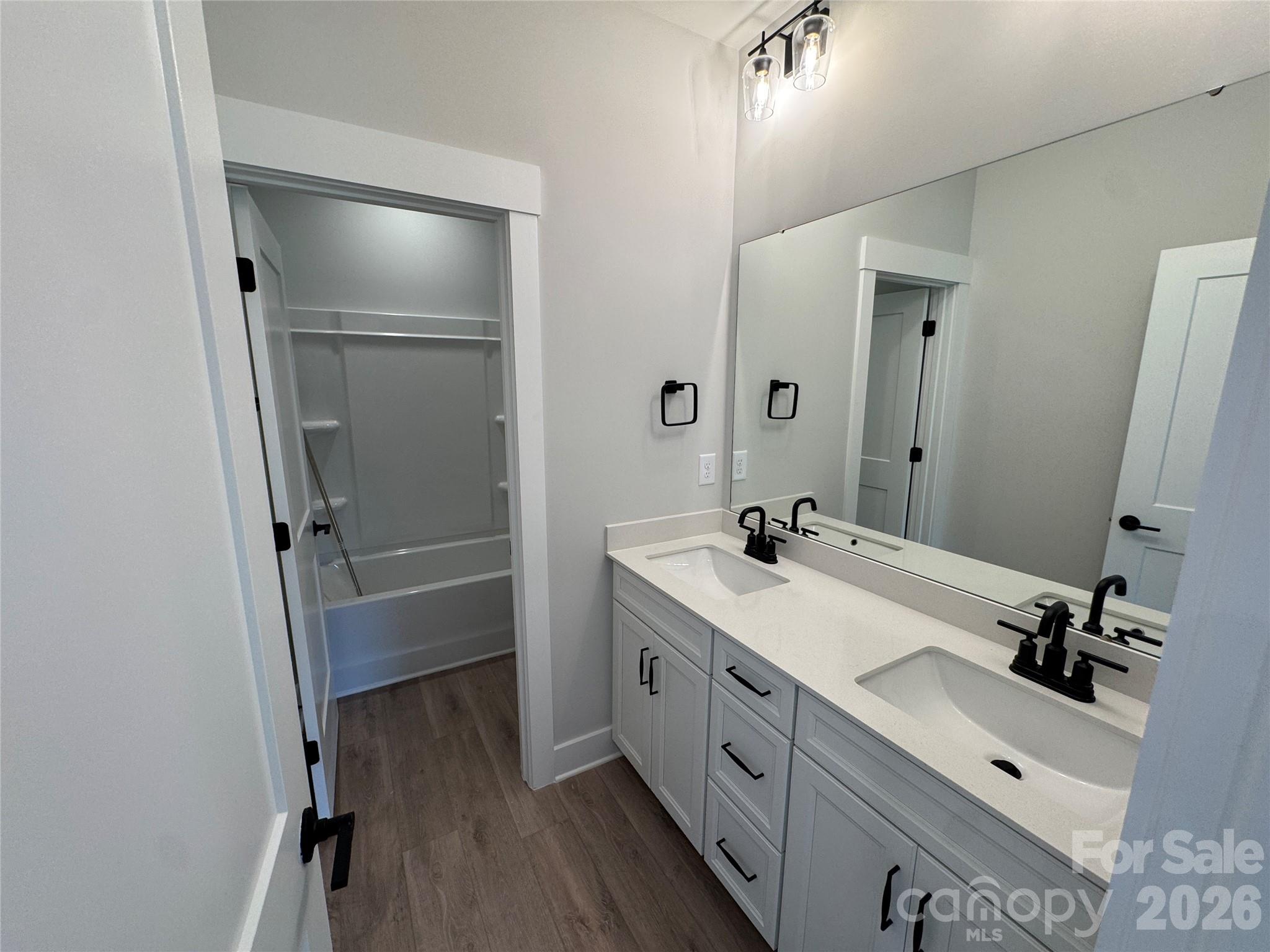2215 Tabor Road — Sherrills Ford