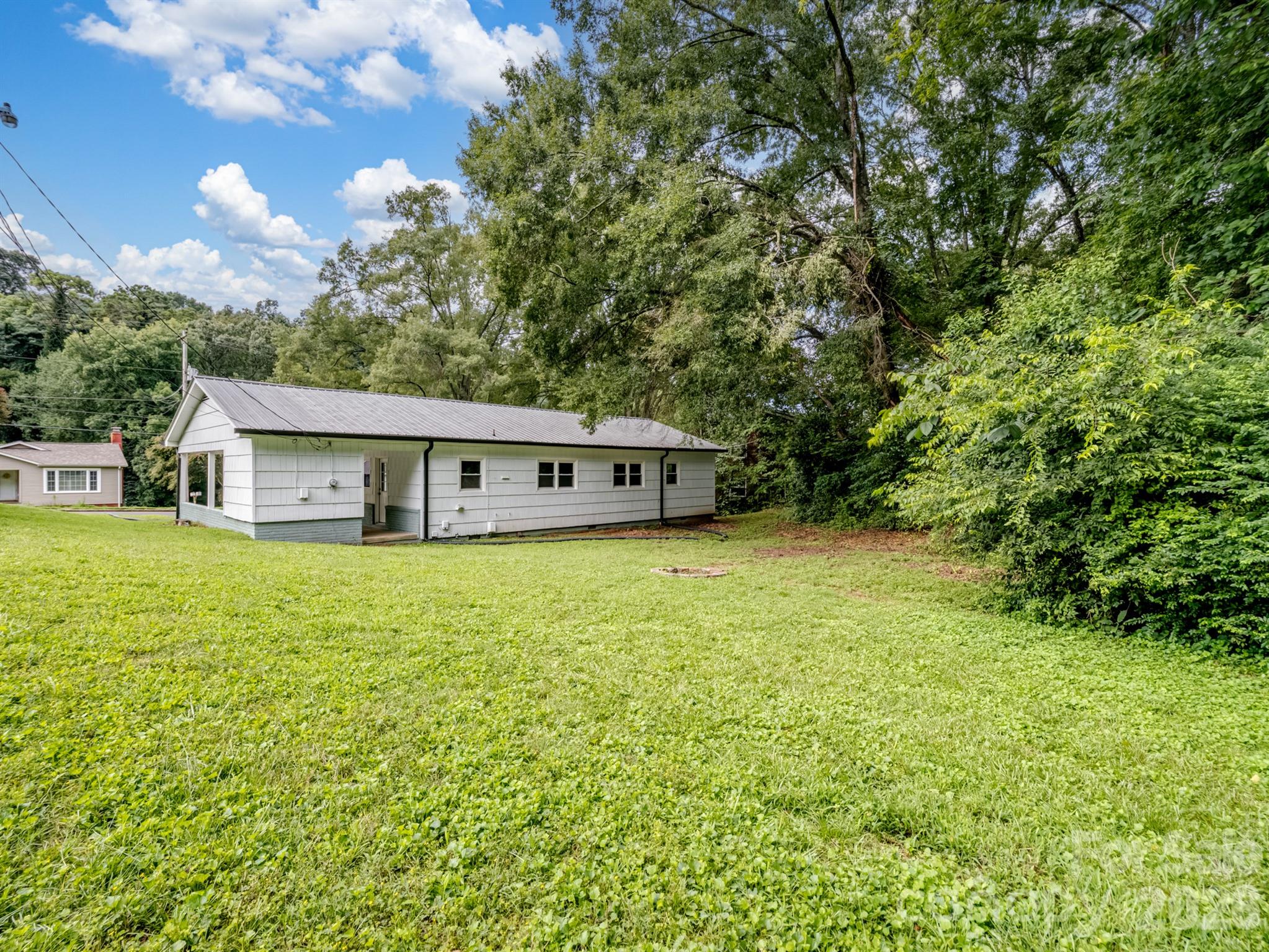 1806 Kingsley Drive — Albemarle