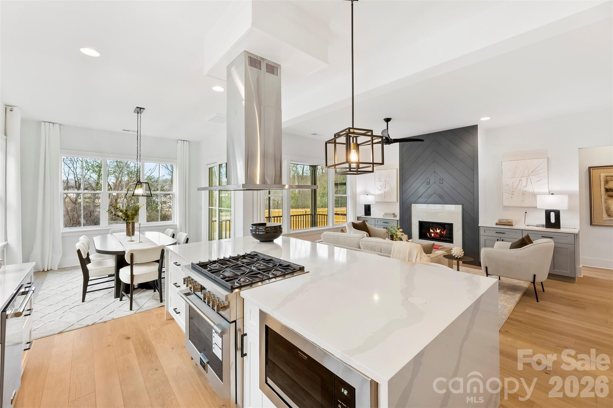 2025 South Street — Charlotte