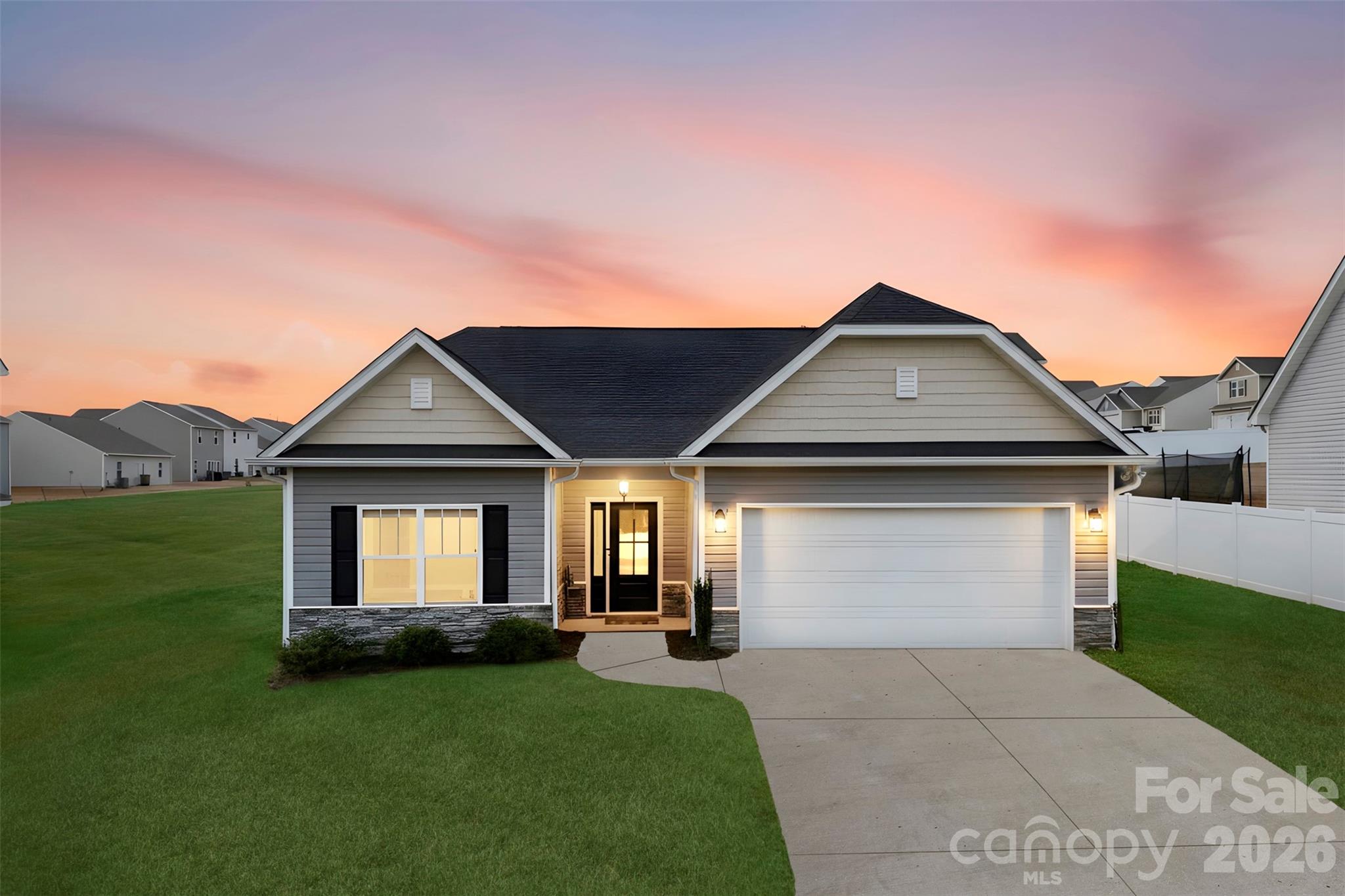 248 Pinnacle Crossing — Shelby