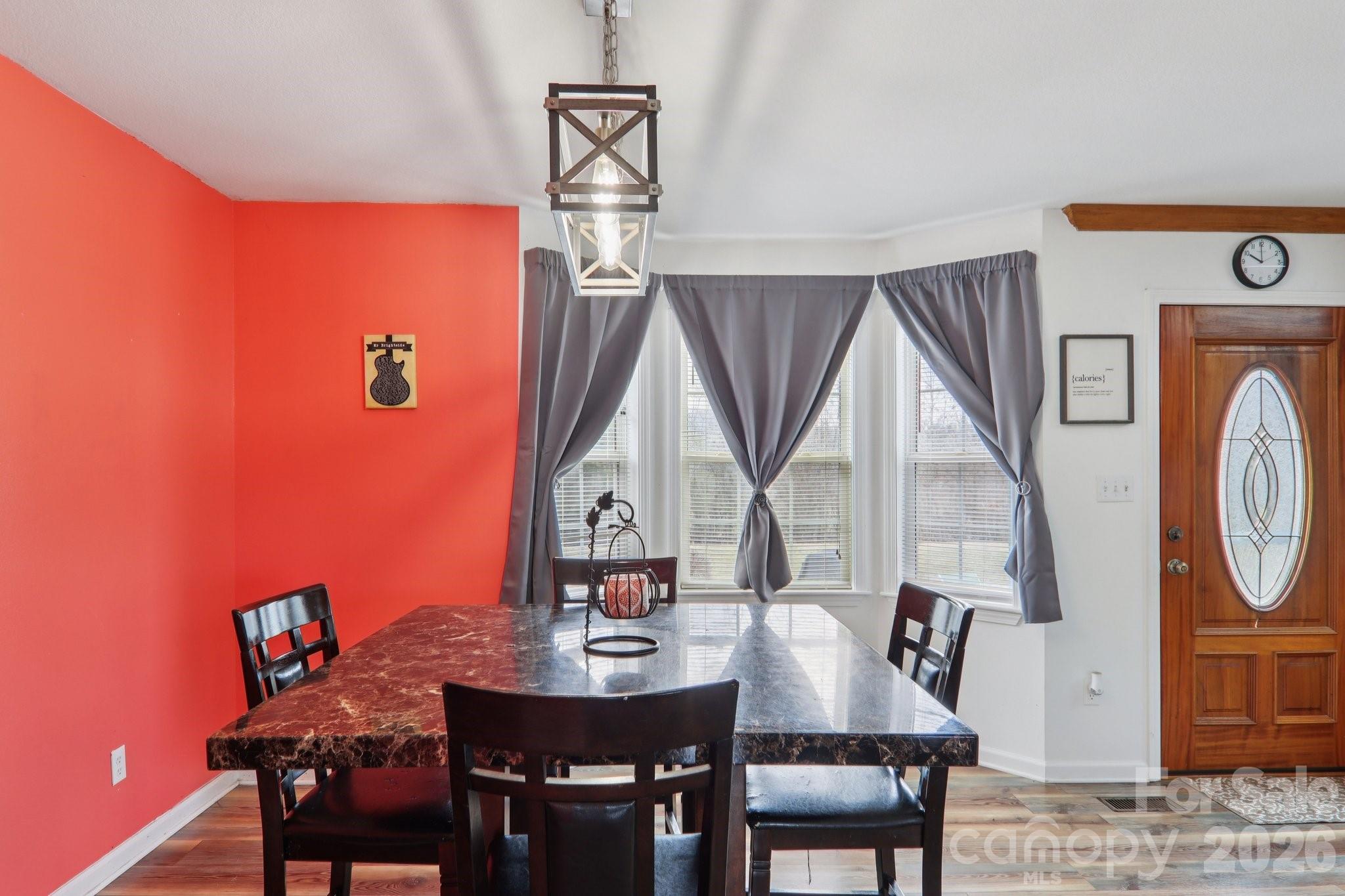 130 Crestview Street — Canton