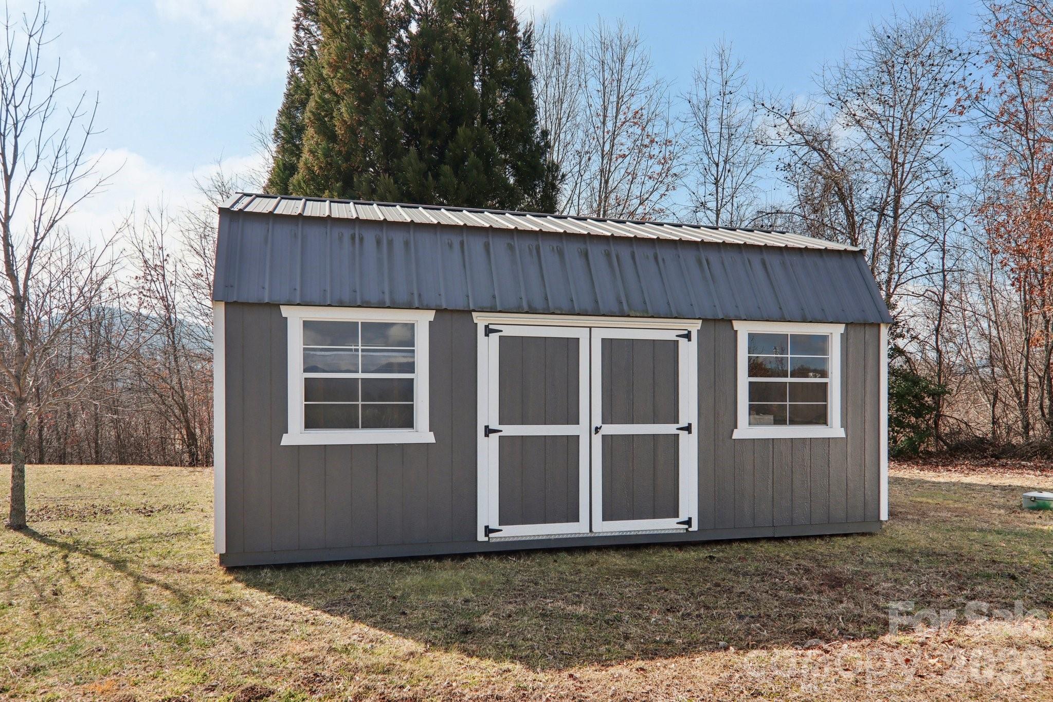 130 Crestview Street — Canton
