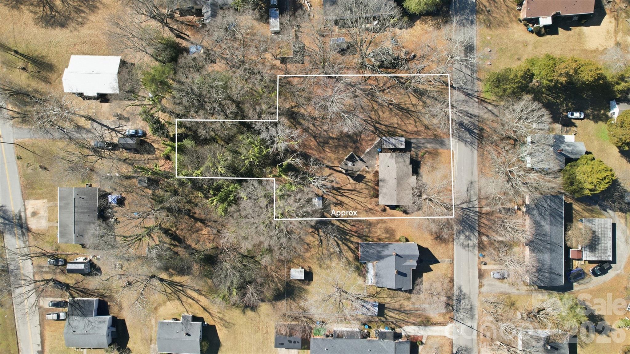 324 17th Avenue NE — Hickory