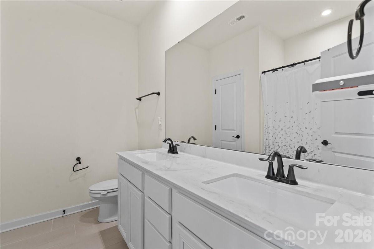 7222 Rupell Drive — Charlotte