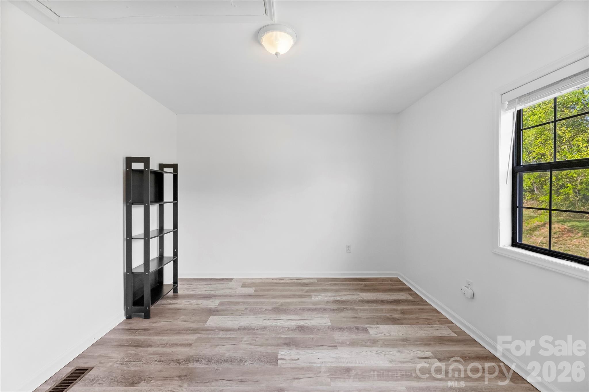 1420 River Drive — Belmont