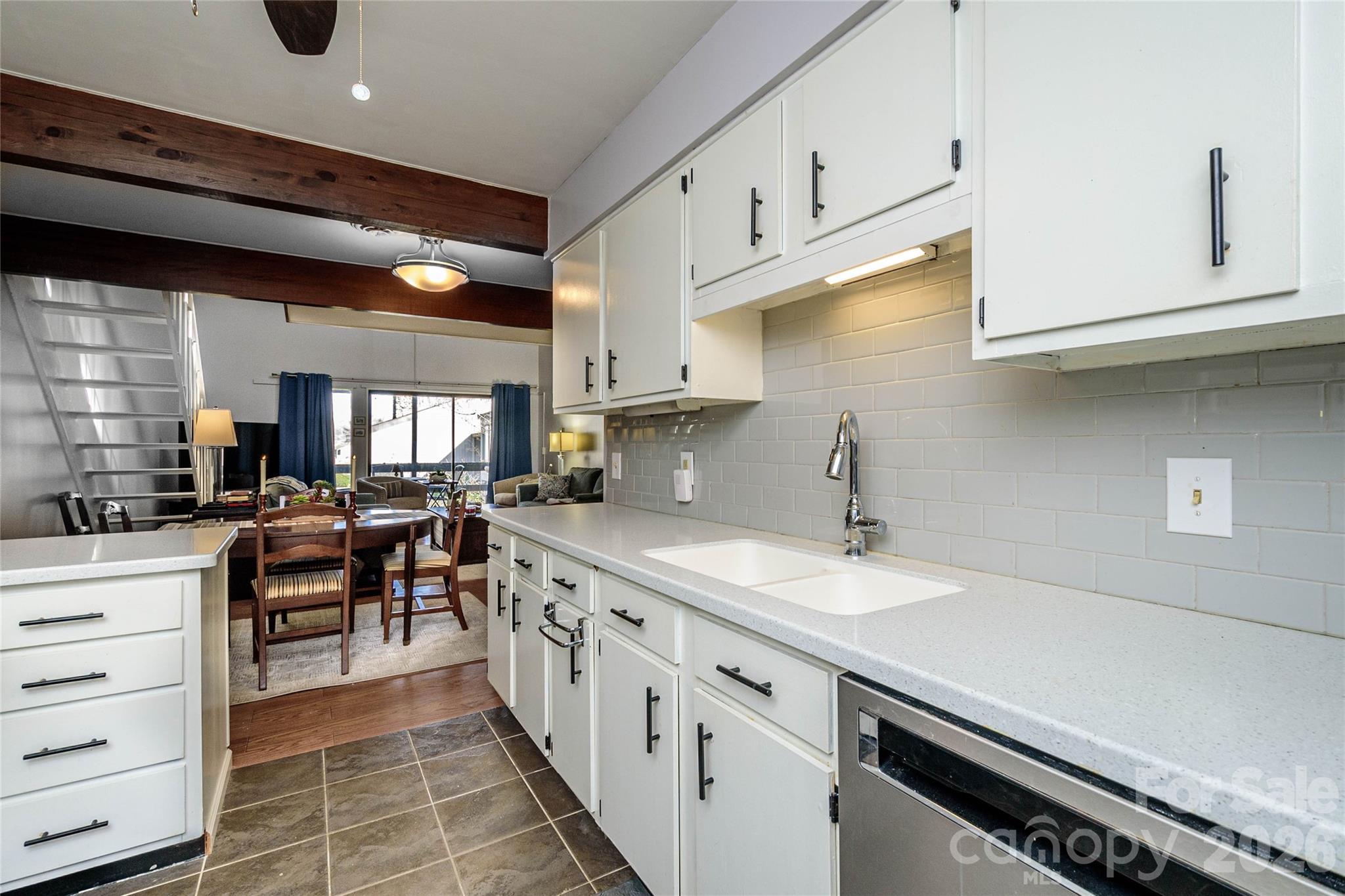 8 Lakemoor Lane #8 — Hendersonville