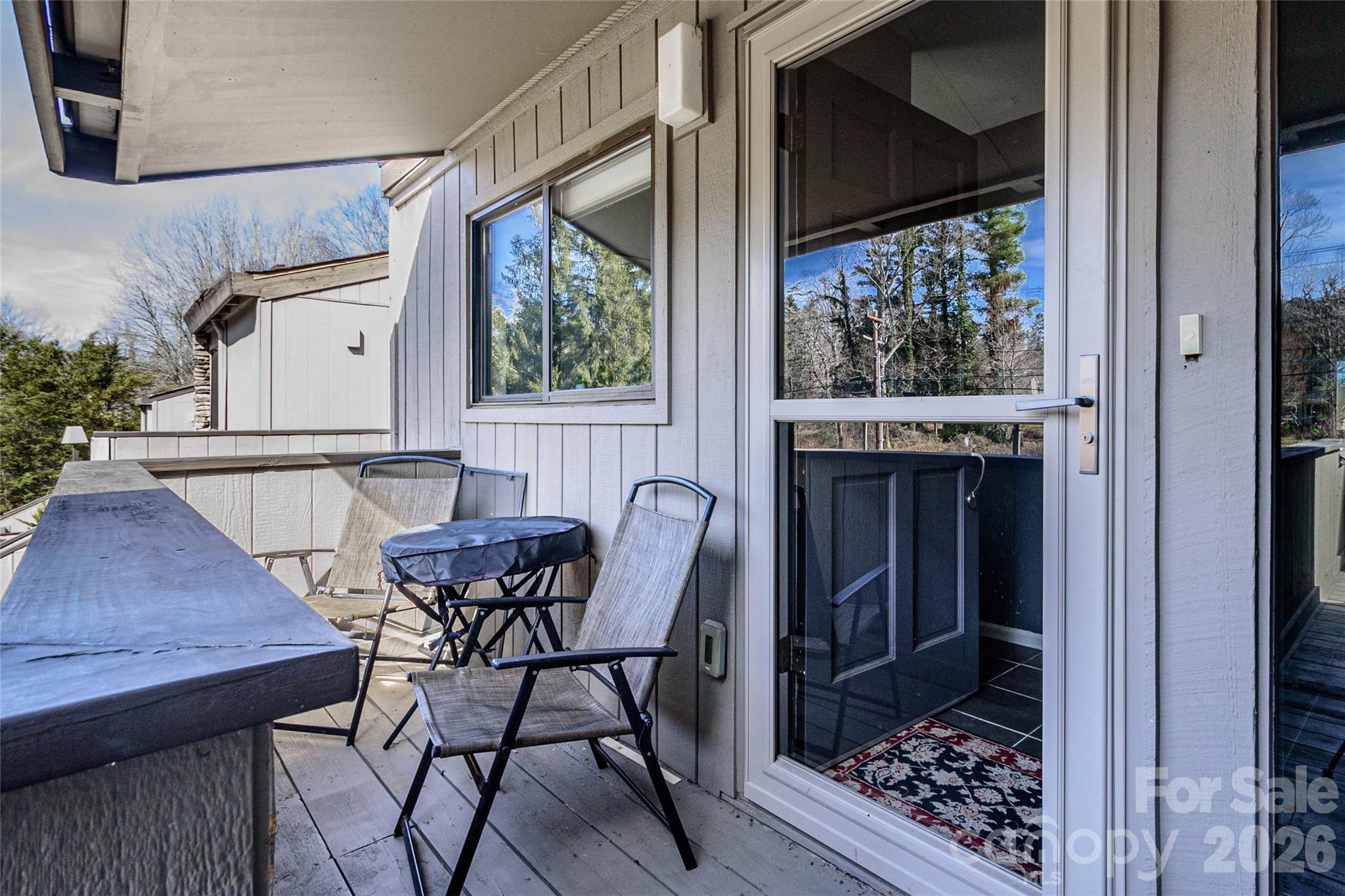 8 Lakemoor Lane #8 — Hendersonville