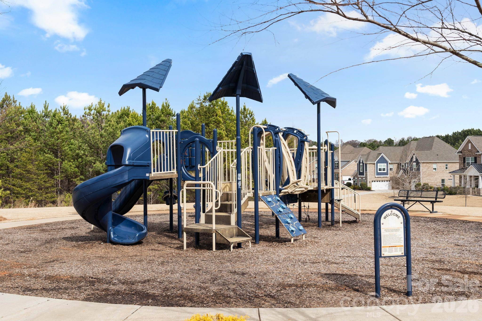 9786 Verdun Court — Fort Mill