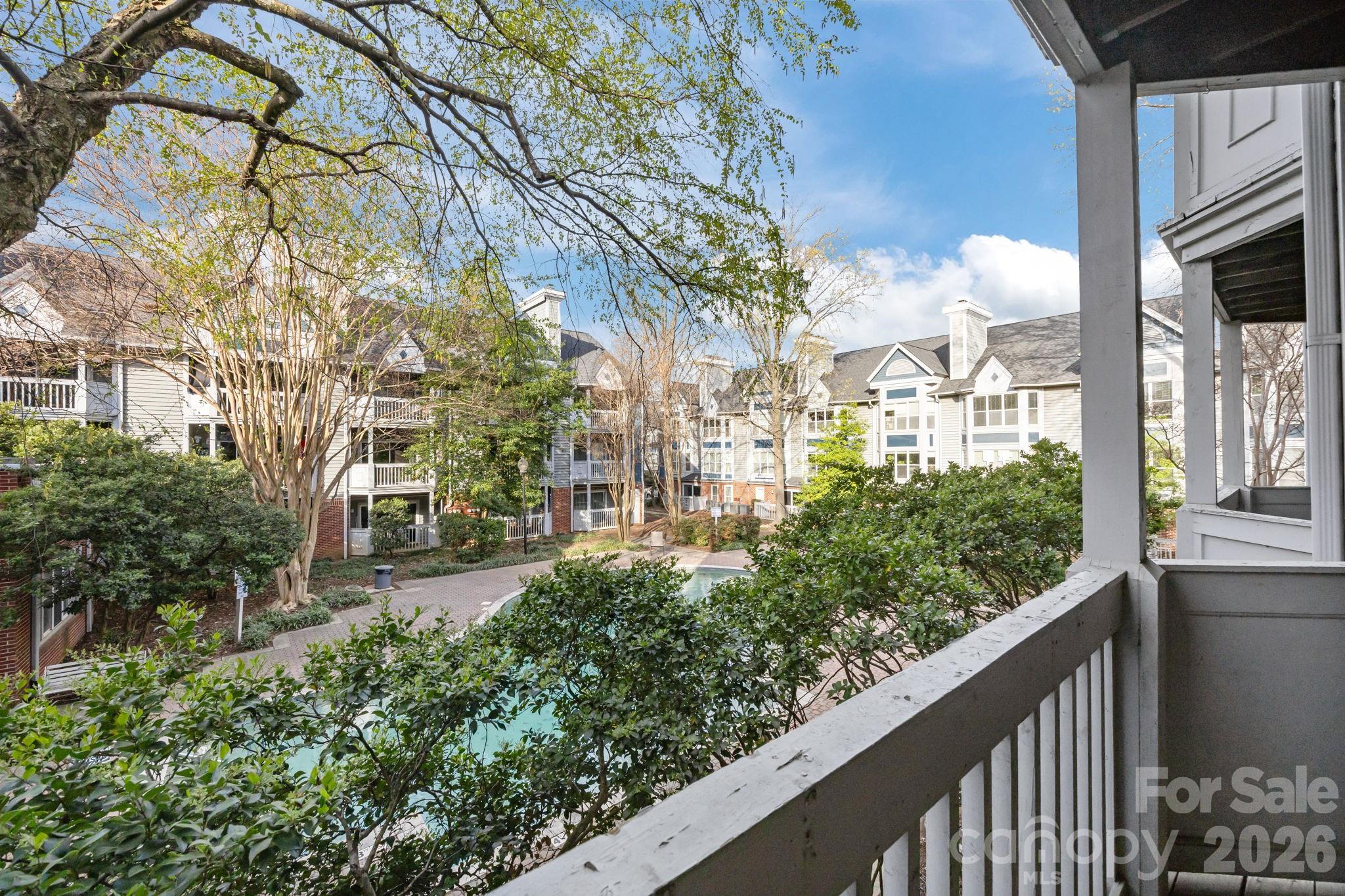 525 N Graham Street #2E — Charlotte