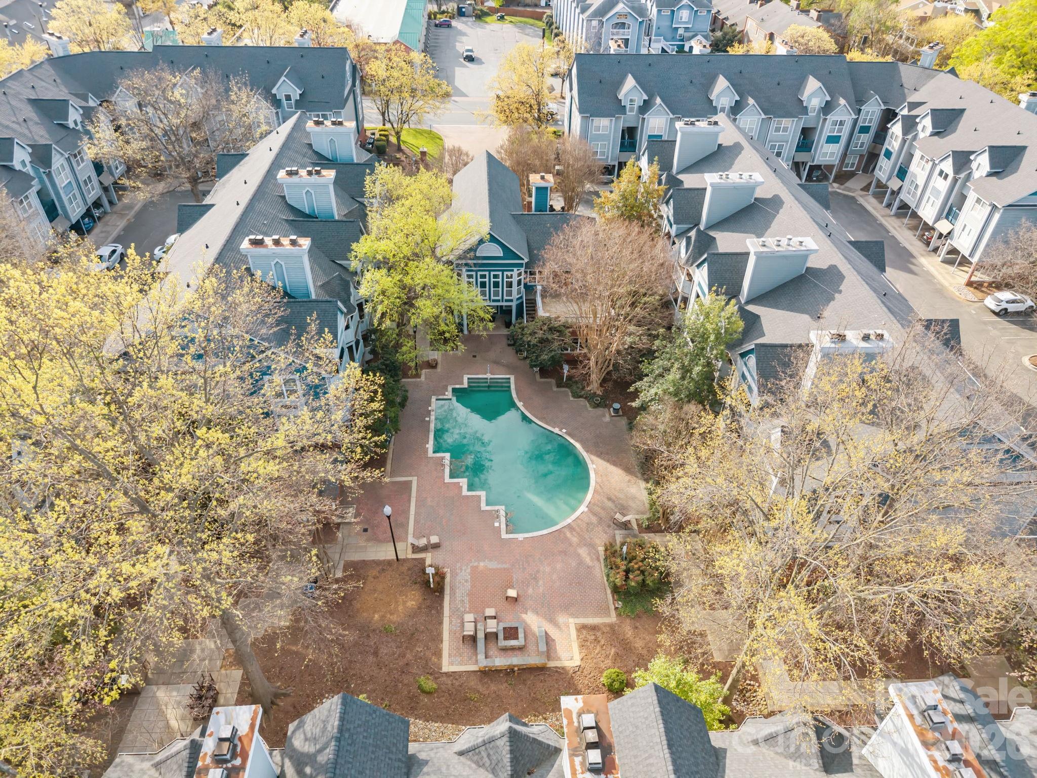 525 N Graham Street #2E — Charlotte