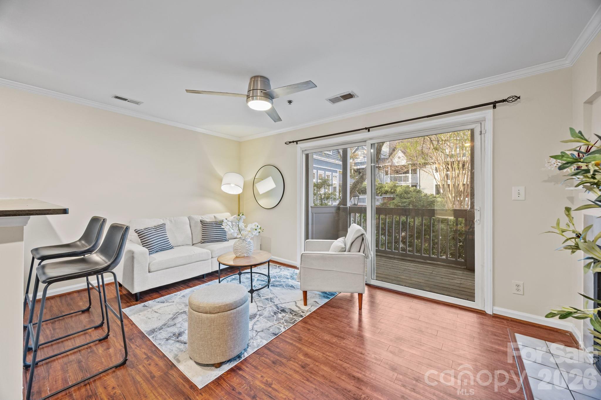 525 N Graham Street #2E — Charlotte