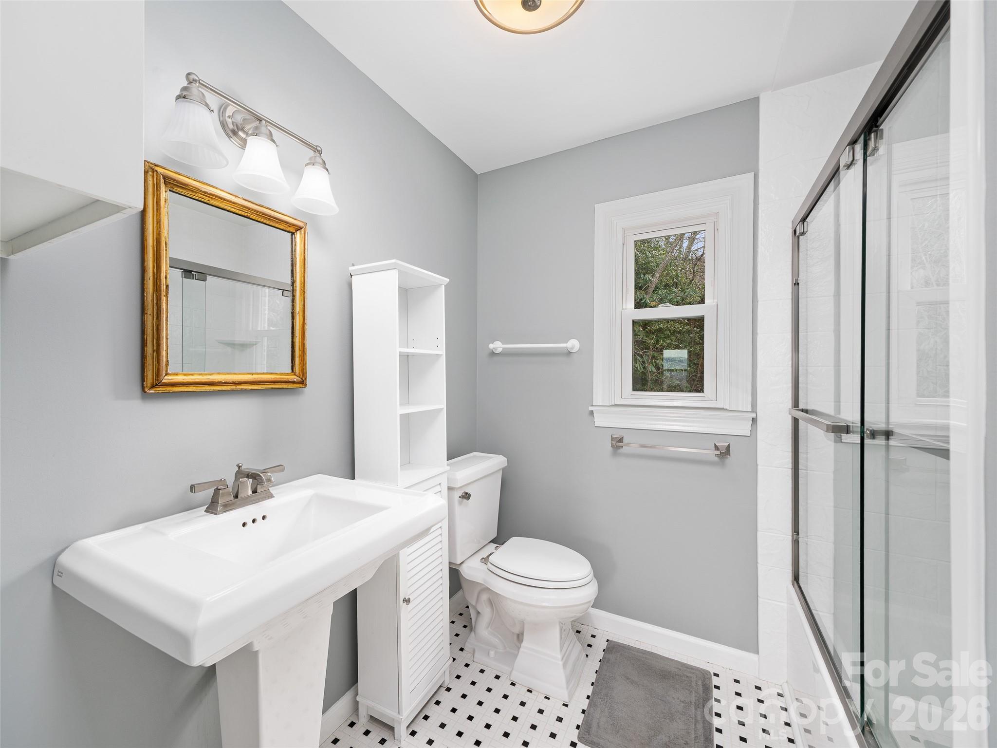 126 Wildflower Cove Drive — Swannanoa