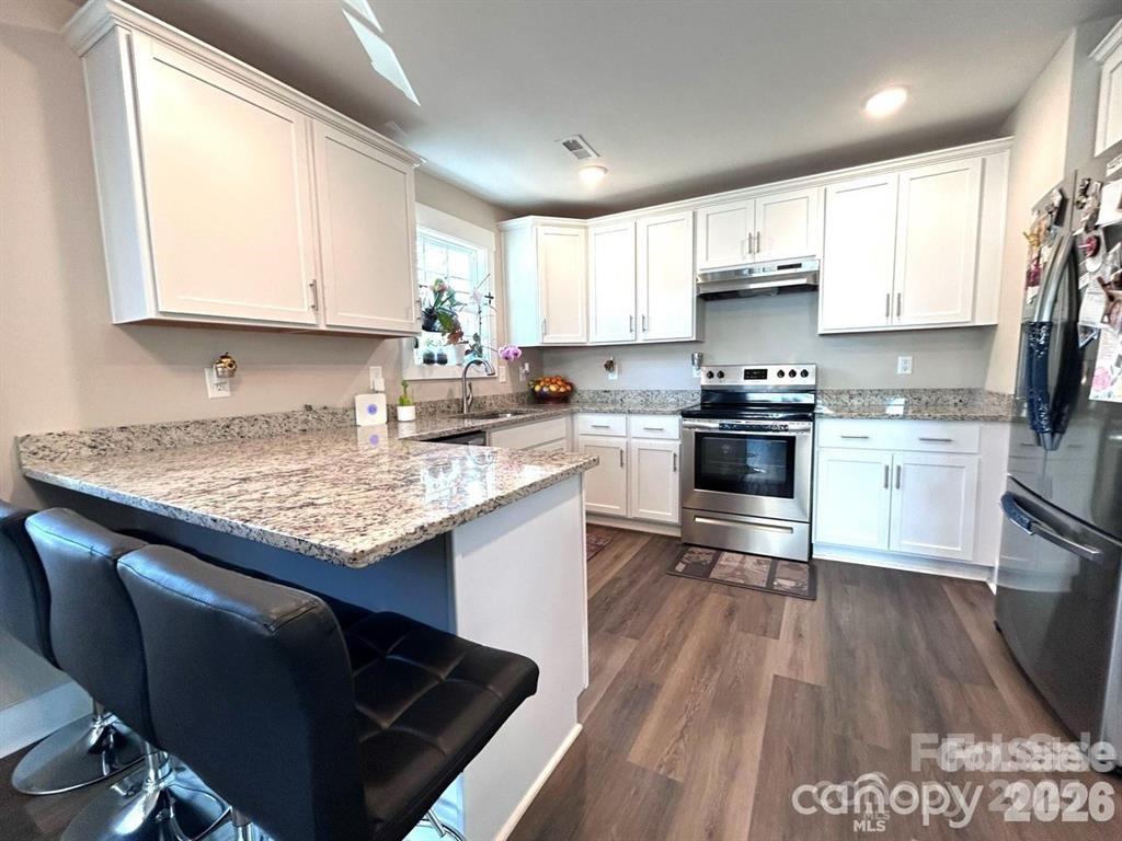 606 E Carpenter Street — Dallas