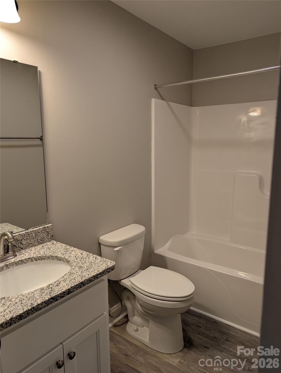 4178 Saltwood Drive — Hickory