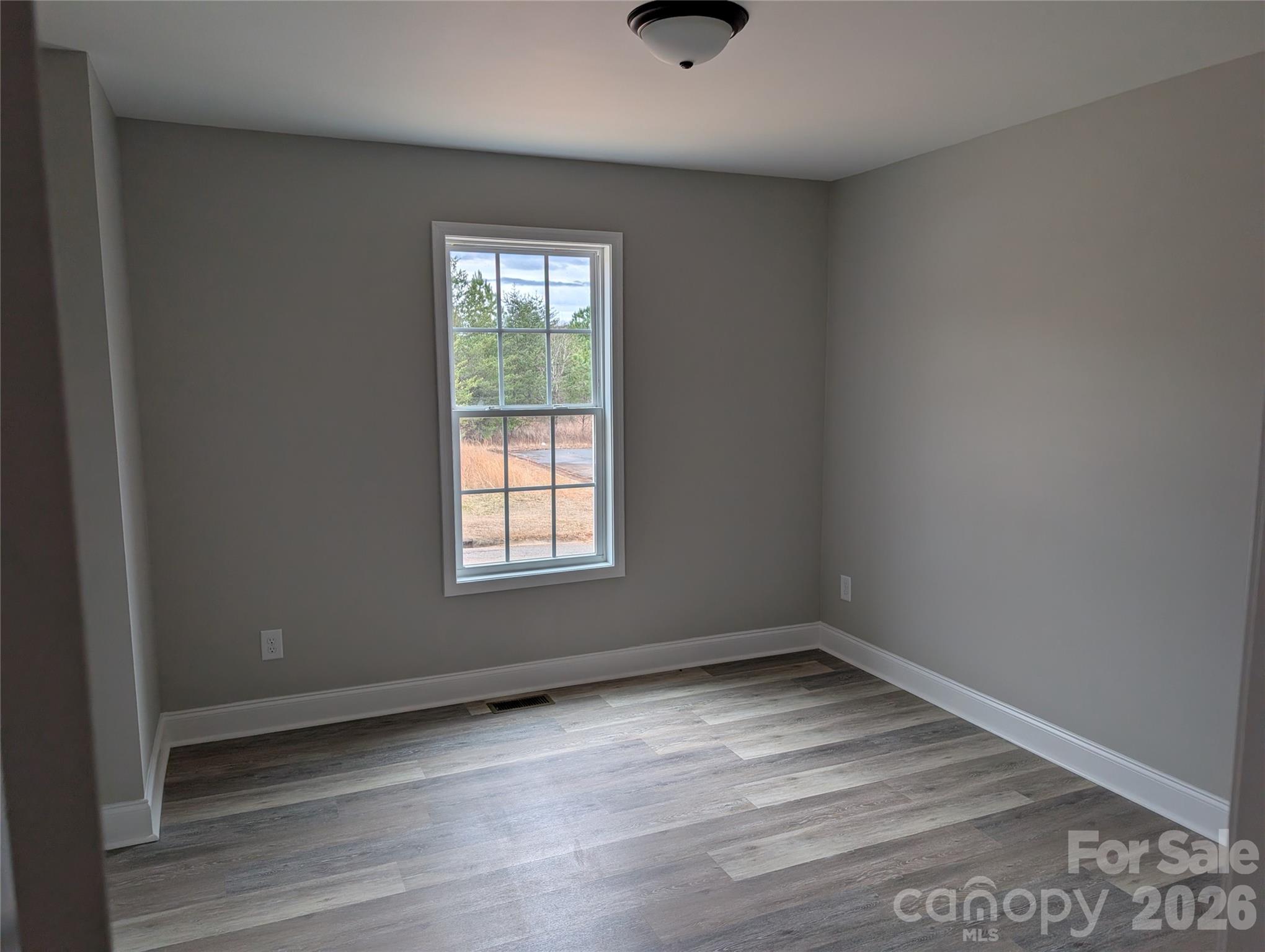 4178 Saltwood Drive — Hickory