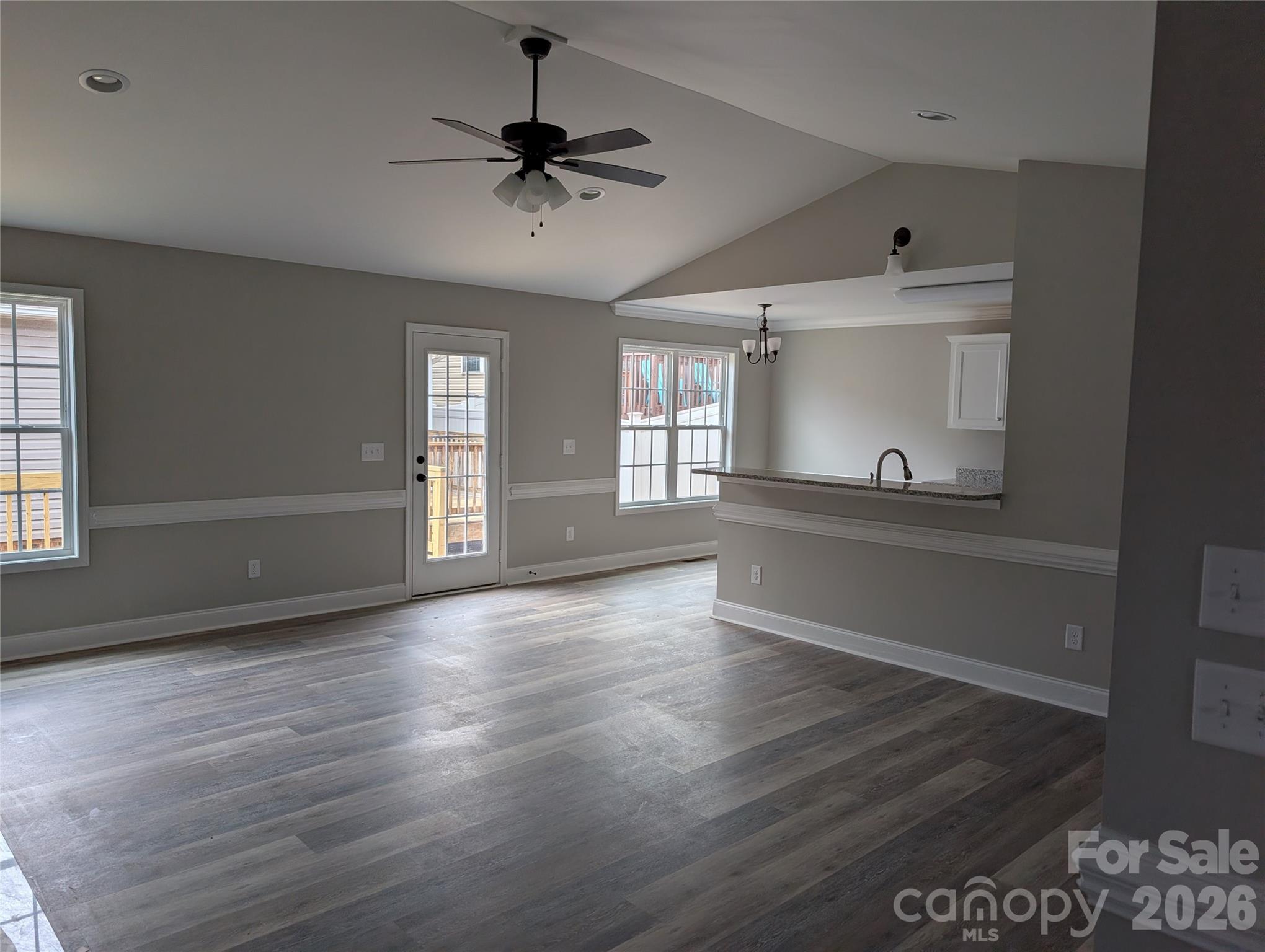 4178 Saltwood Drive — Hickory