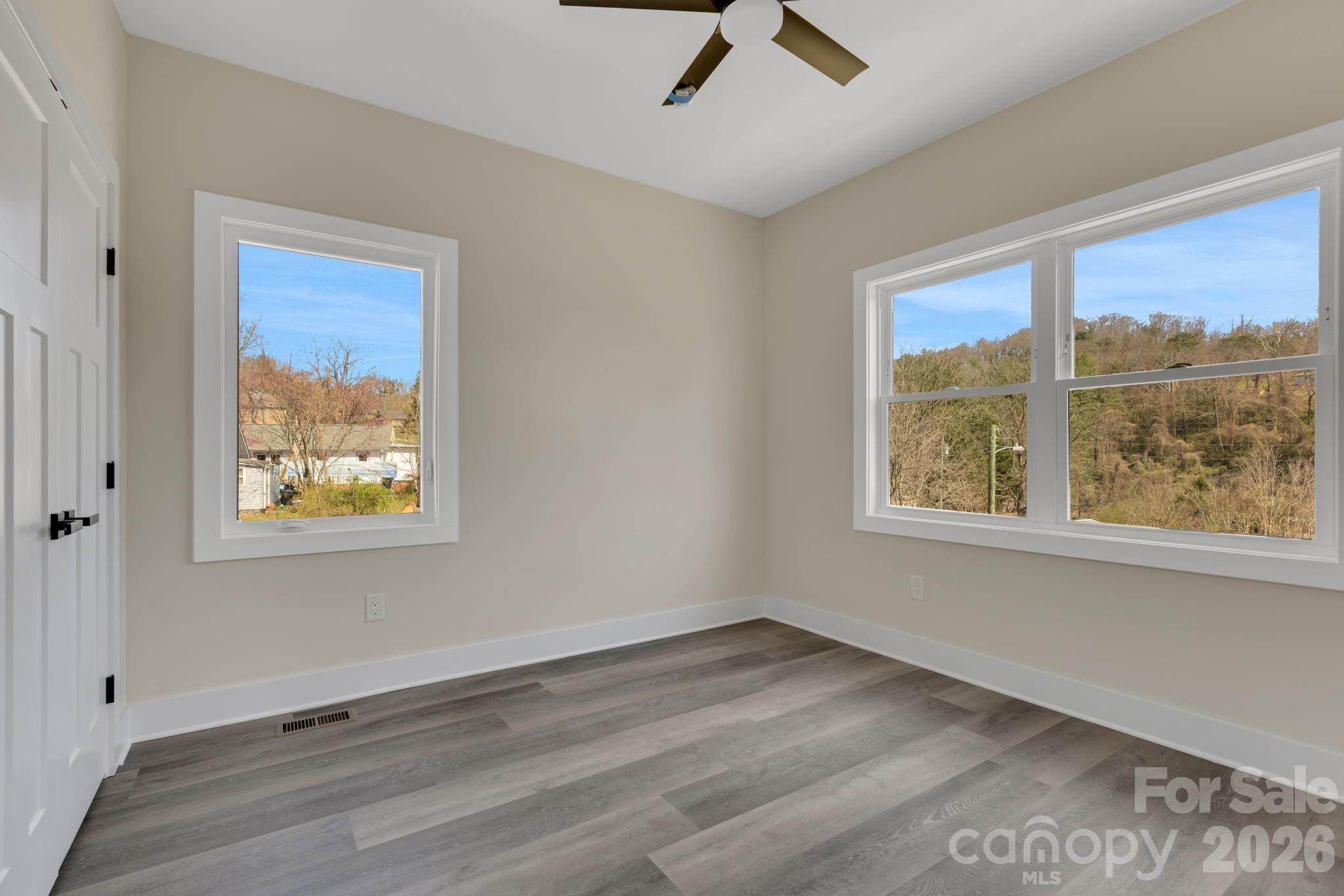 31 Elkwood Avenue — Asheville