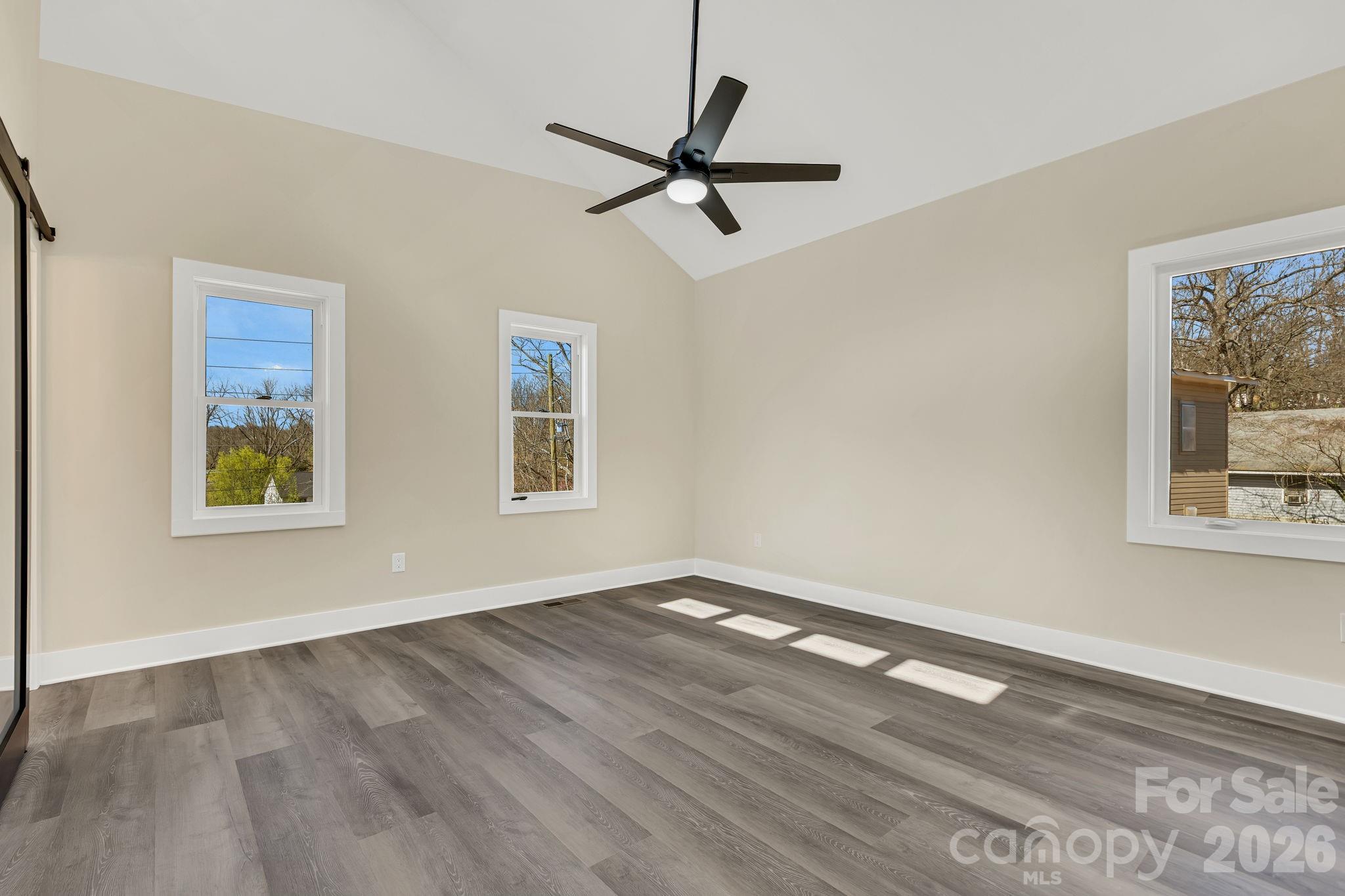 31 Elkwood Avenue — Asheville