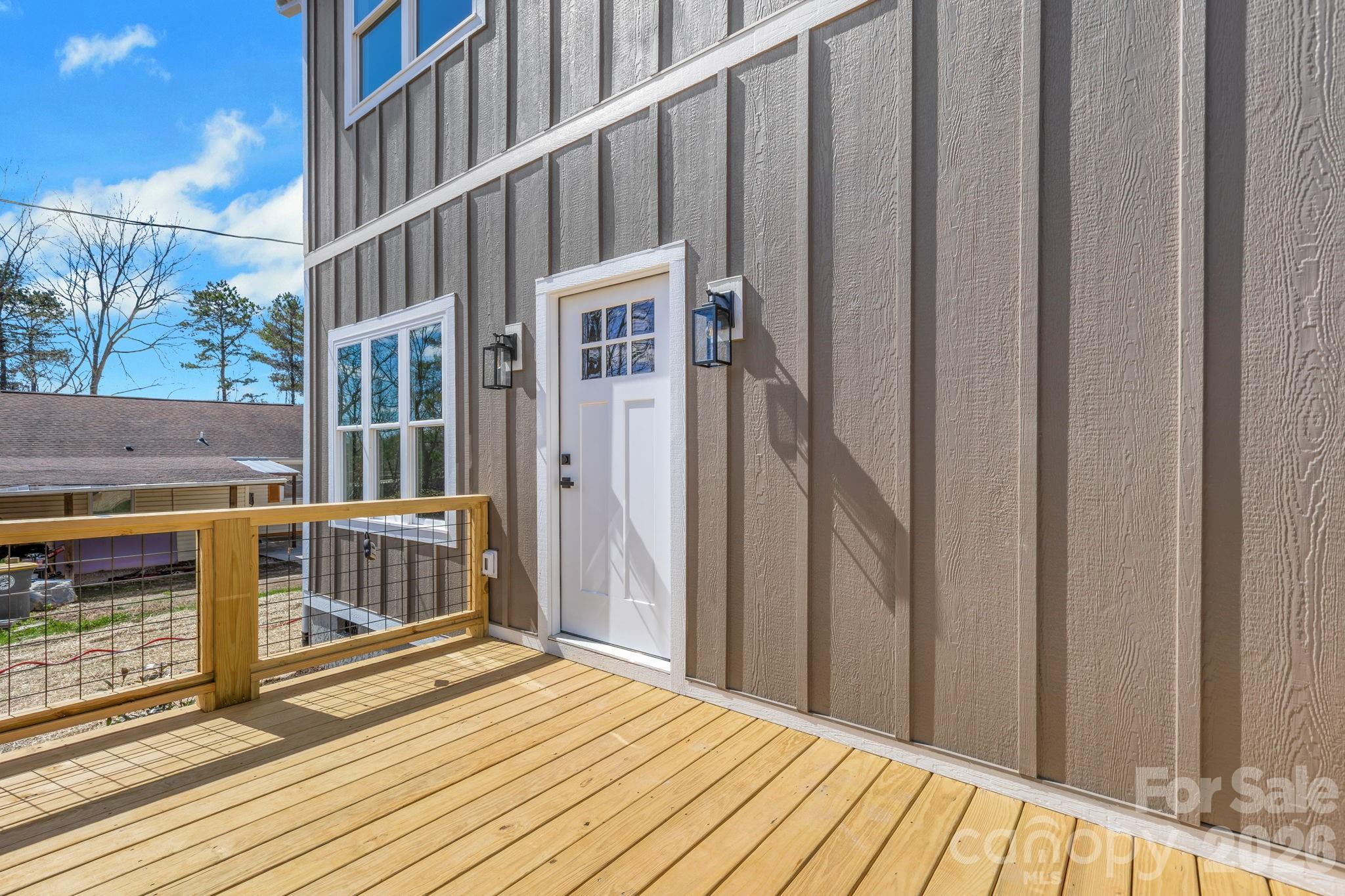 31 Elkwood Avenue — Asheville