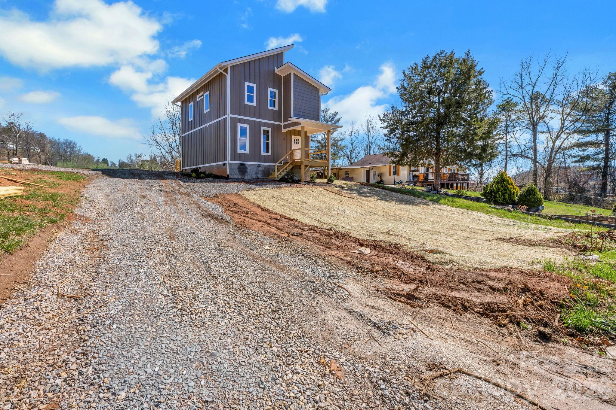 31 Elkwood Avenue — Asheville