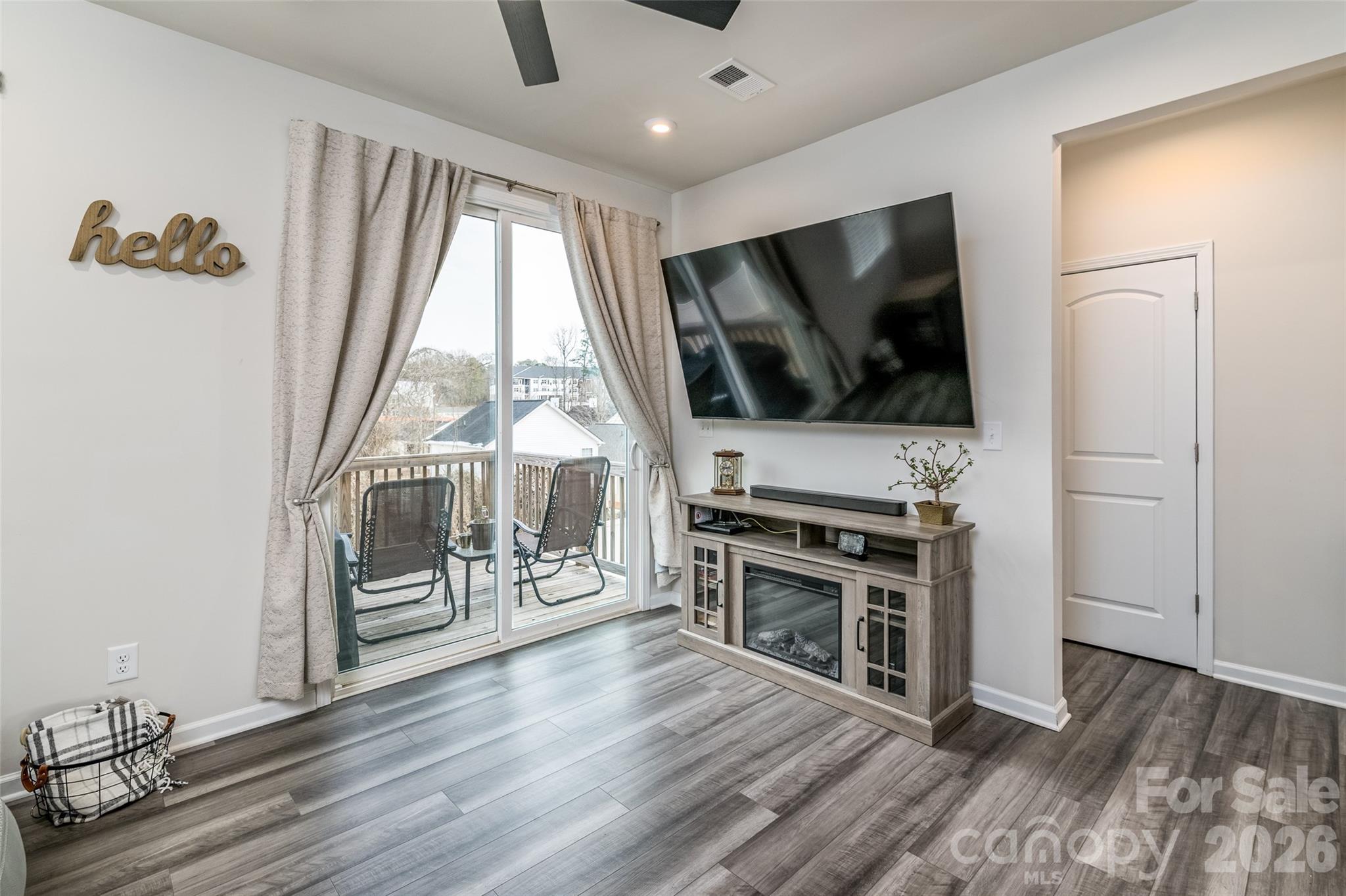 1206 Keydet Drive — Charlotte