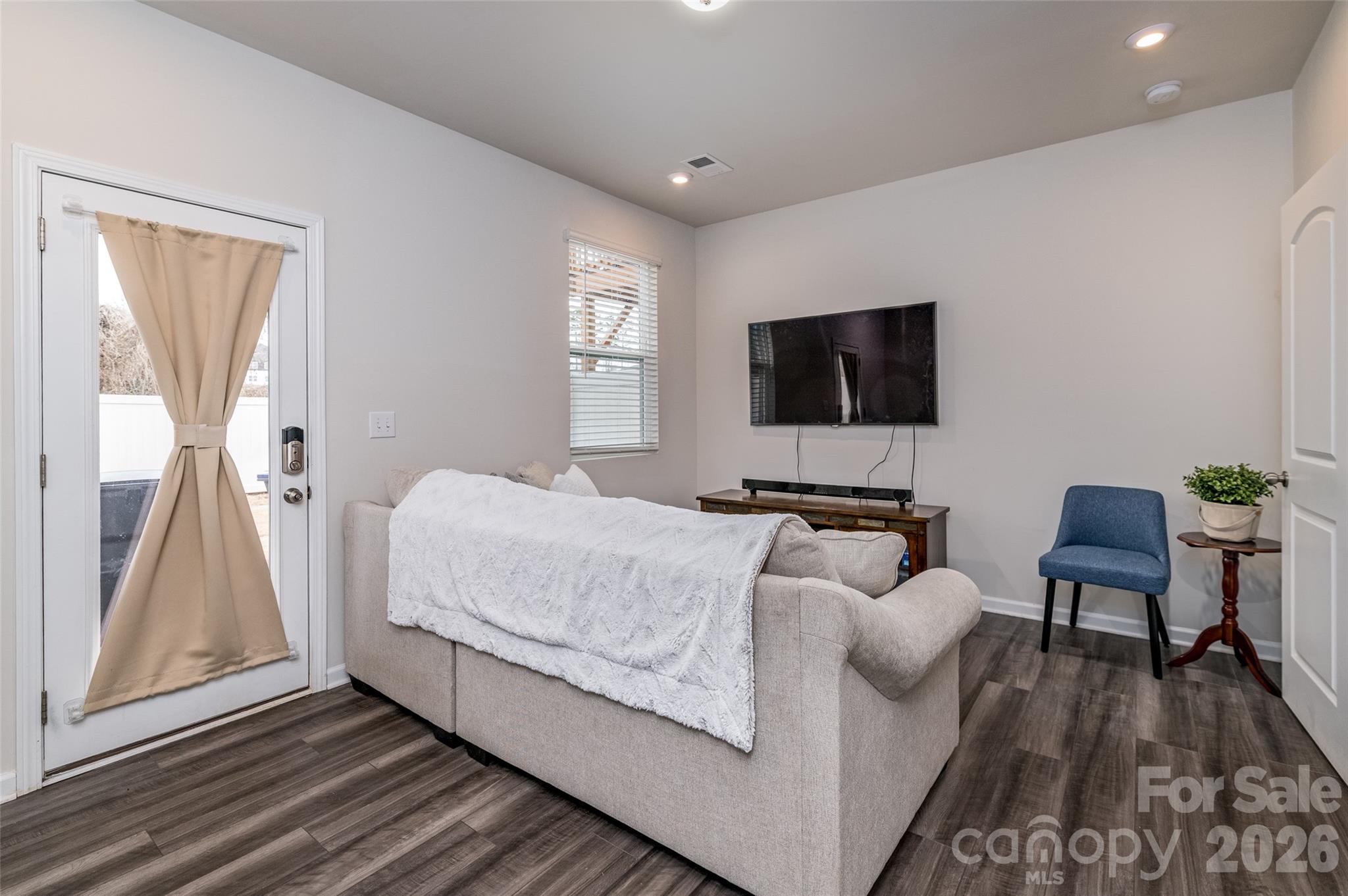 1206 Keydet Drive — Charlotte
