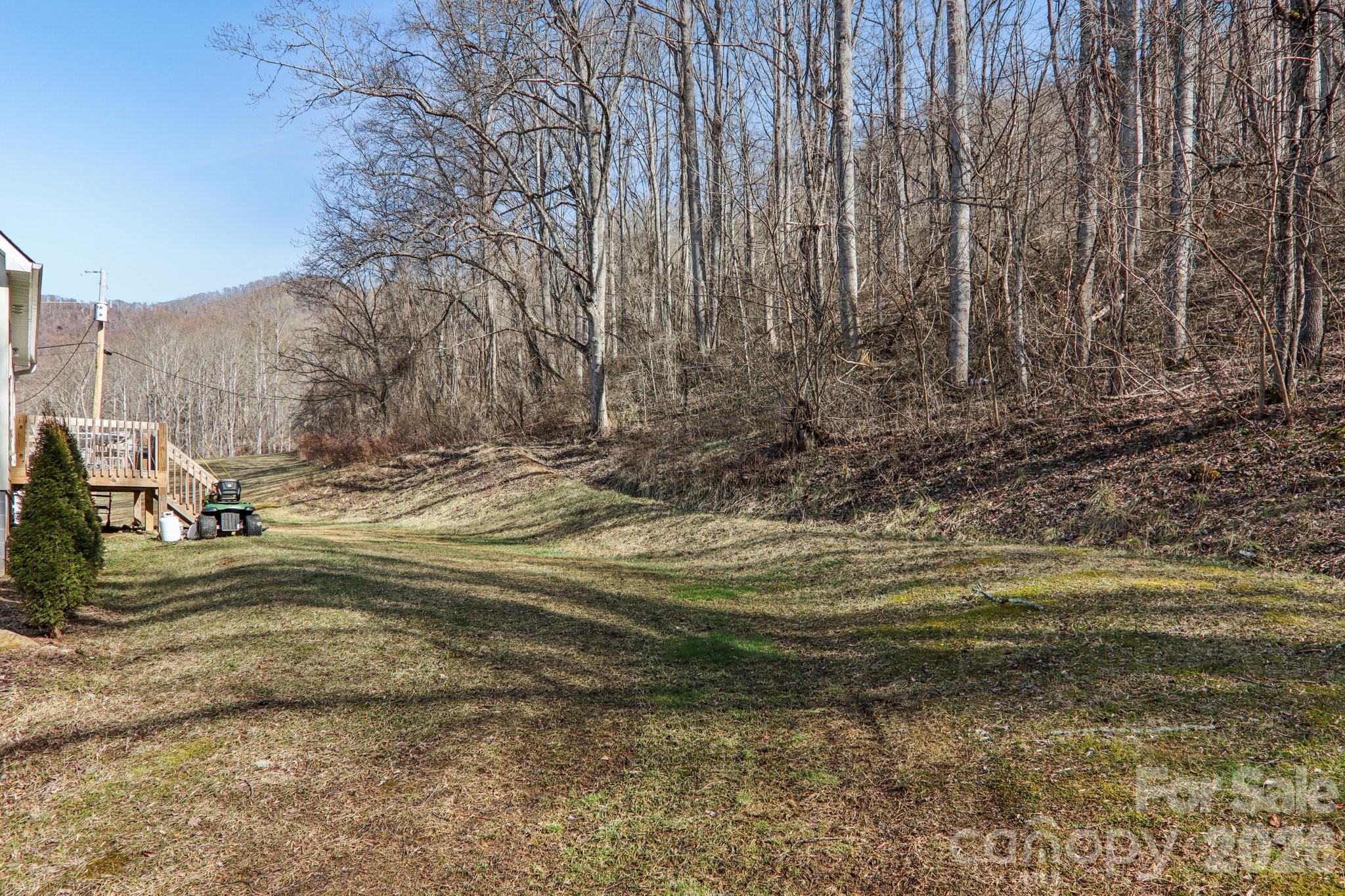 530 Wilson Cove Road — Canton