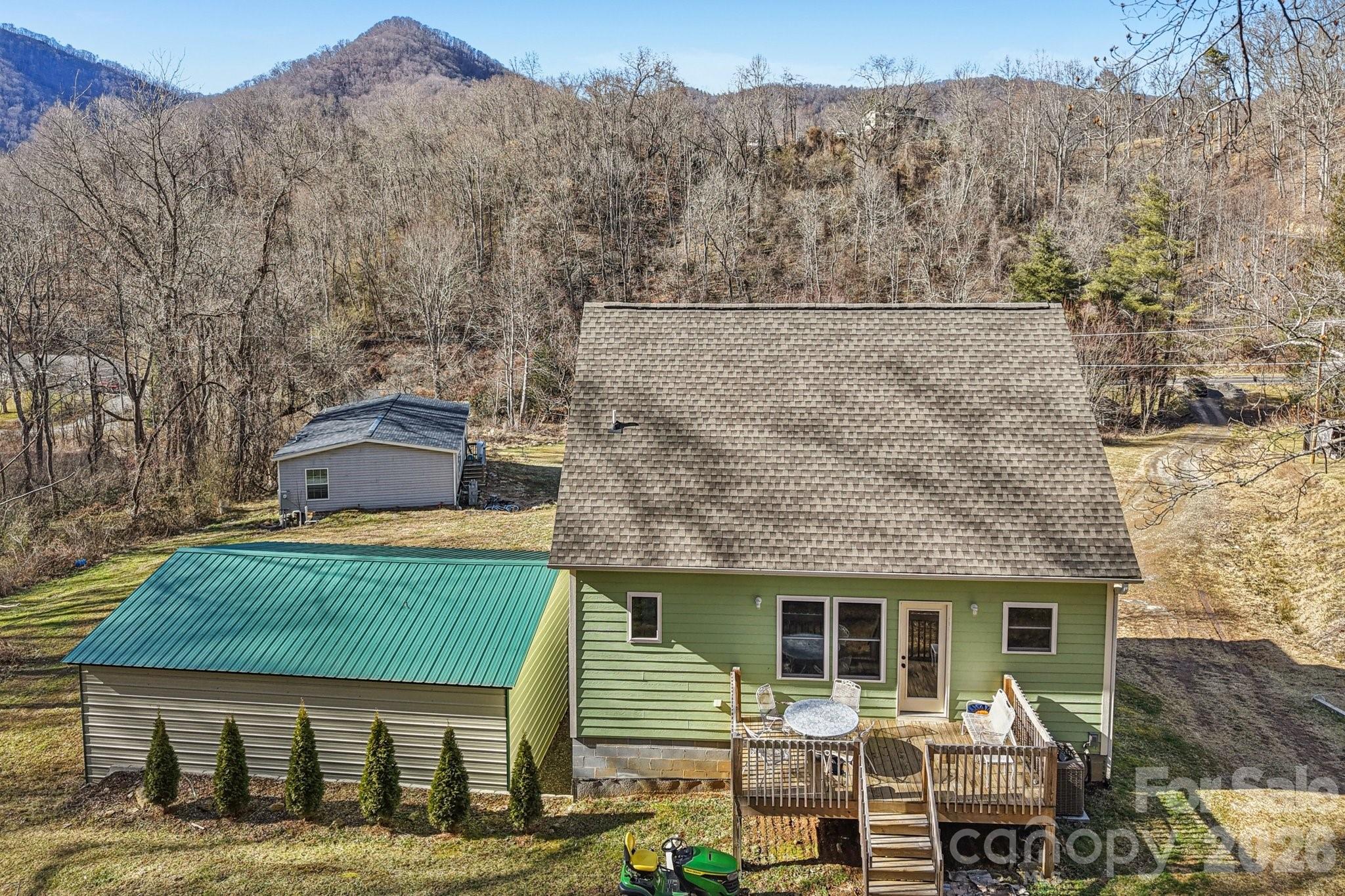 530 Wilson Cove Road — Canton