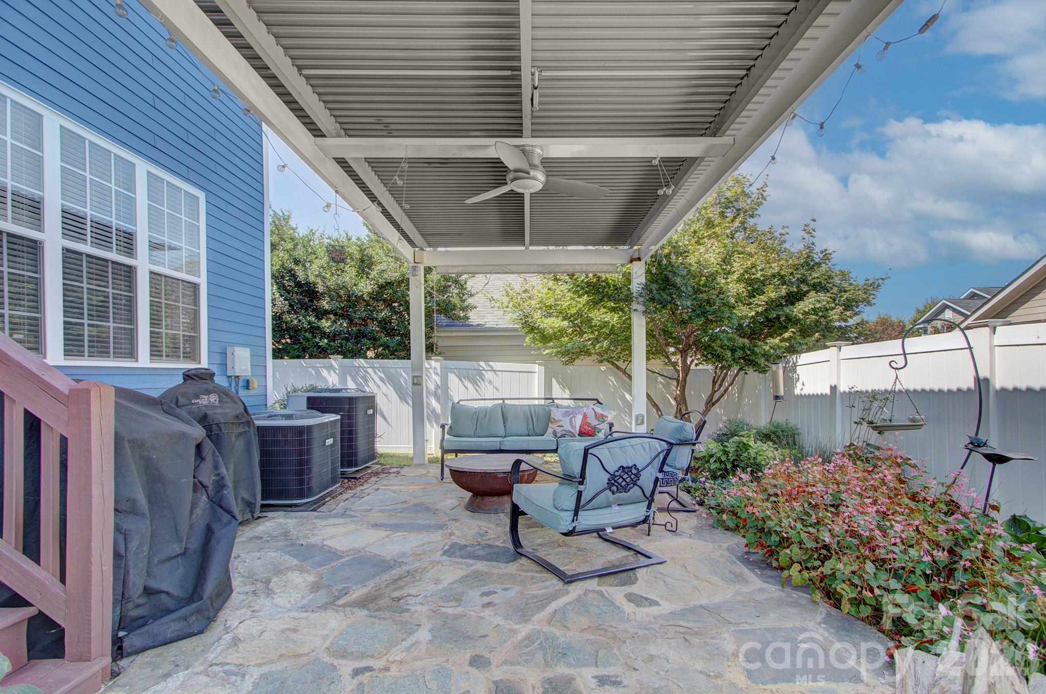 14619 Holly Springs Drive — Huntersville