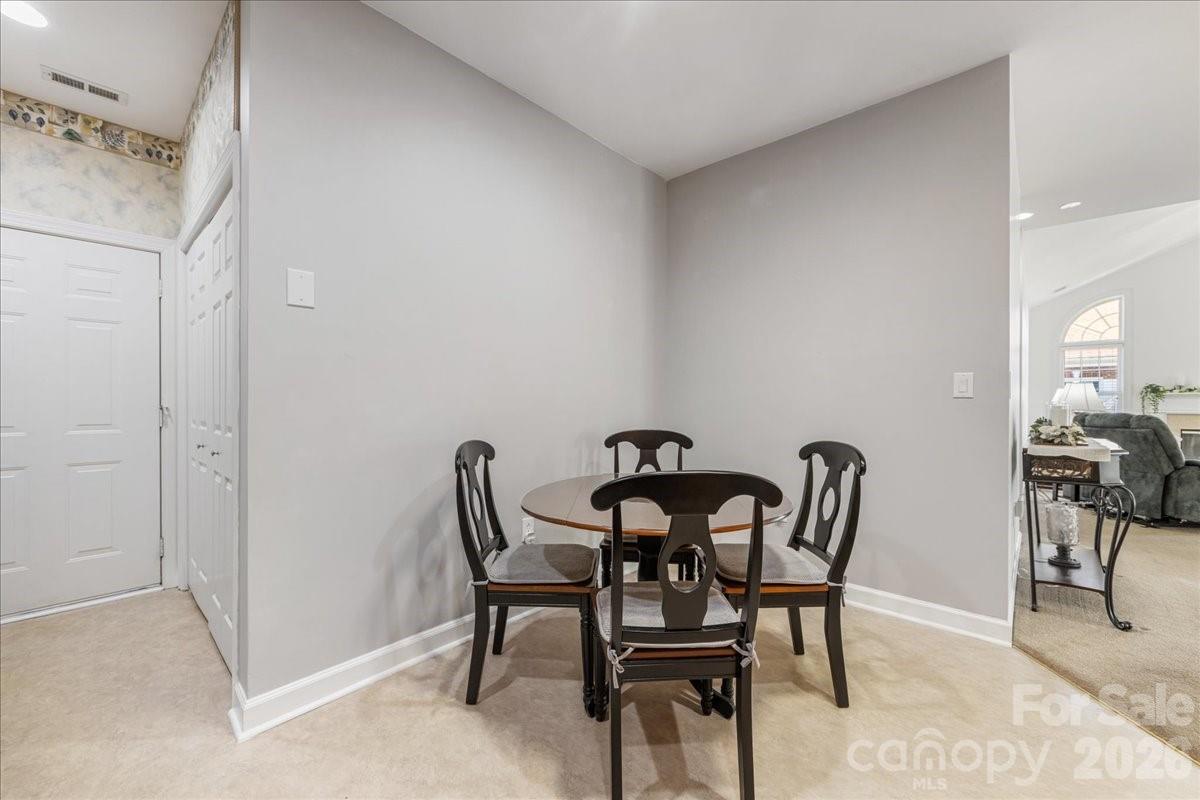8368 Windsor Ridge Drive — Charlotte
