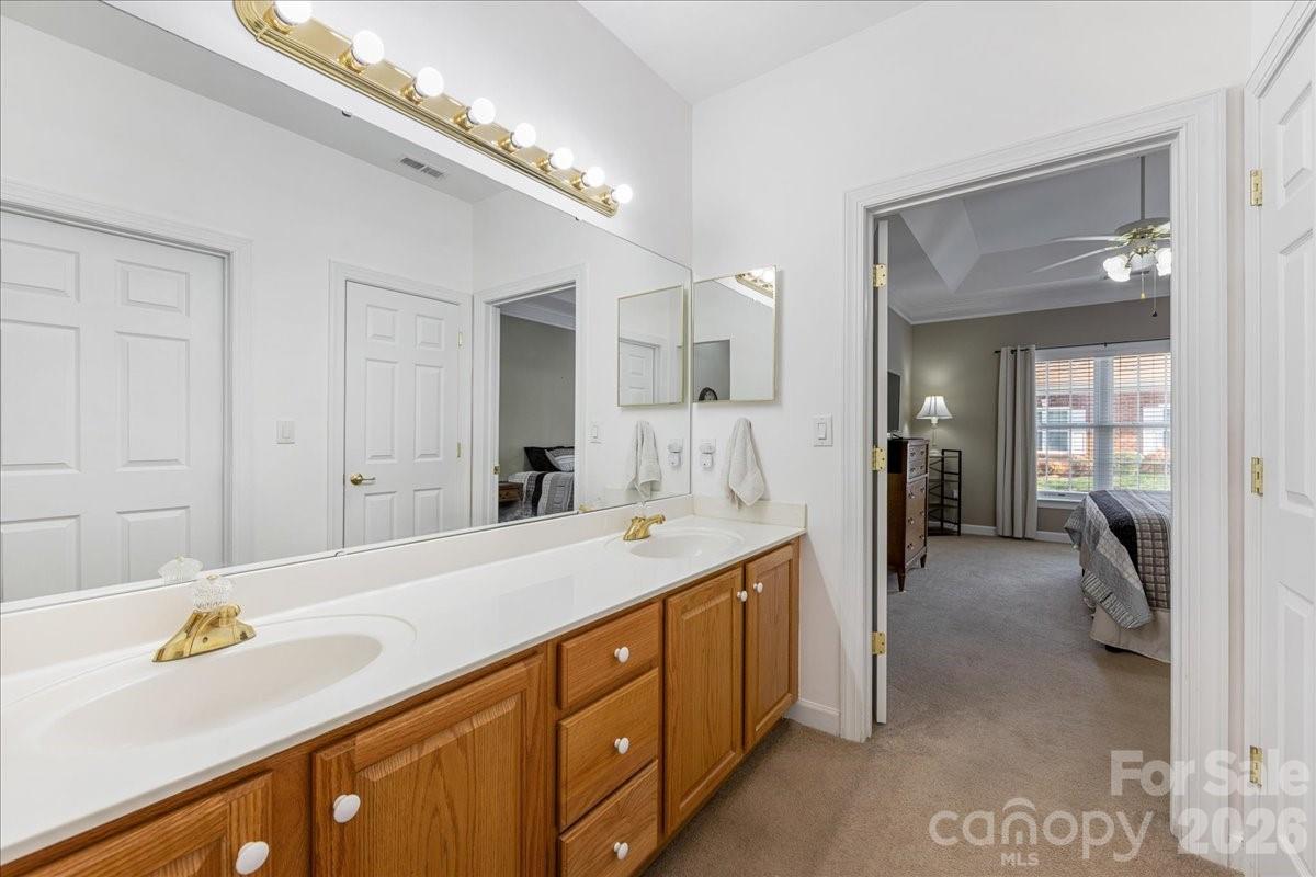 8368 Windsor Ridge Drive — Charlotte