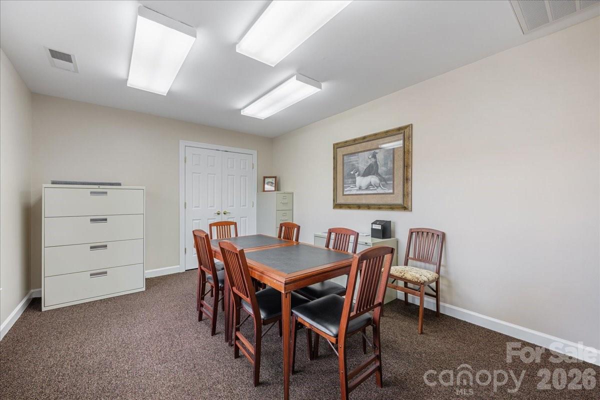 8368 Windsor Ridge Drive — Charlotte