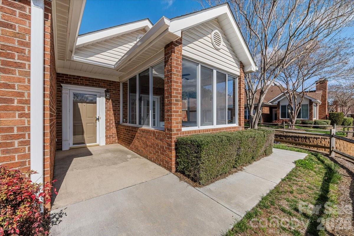 8368 Windsor Ridge Drive — Charlotte