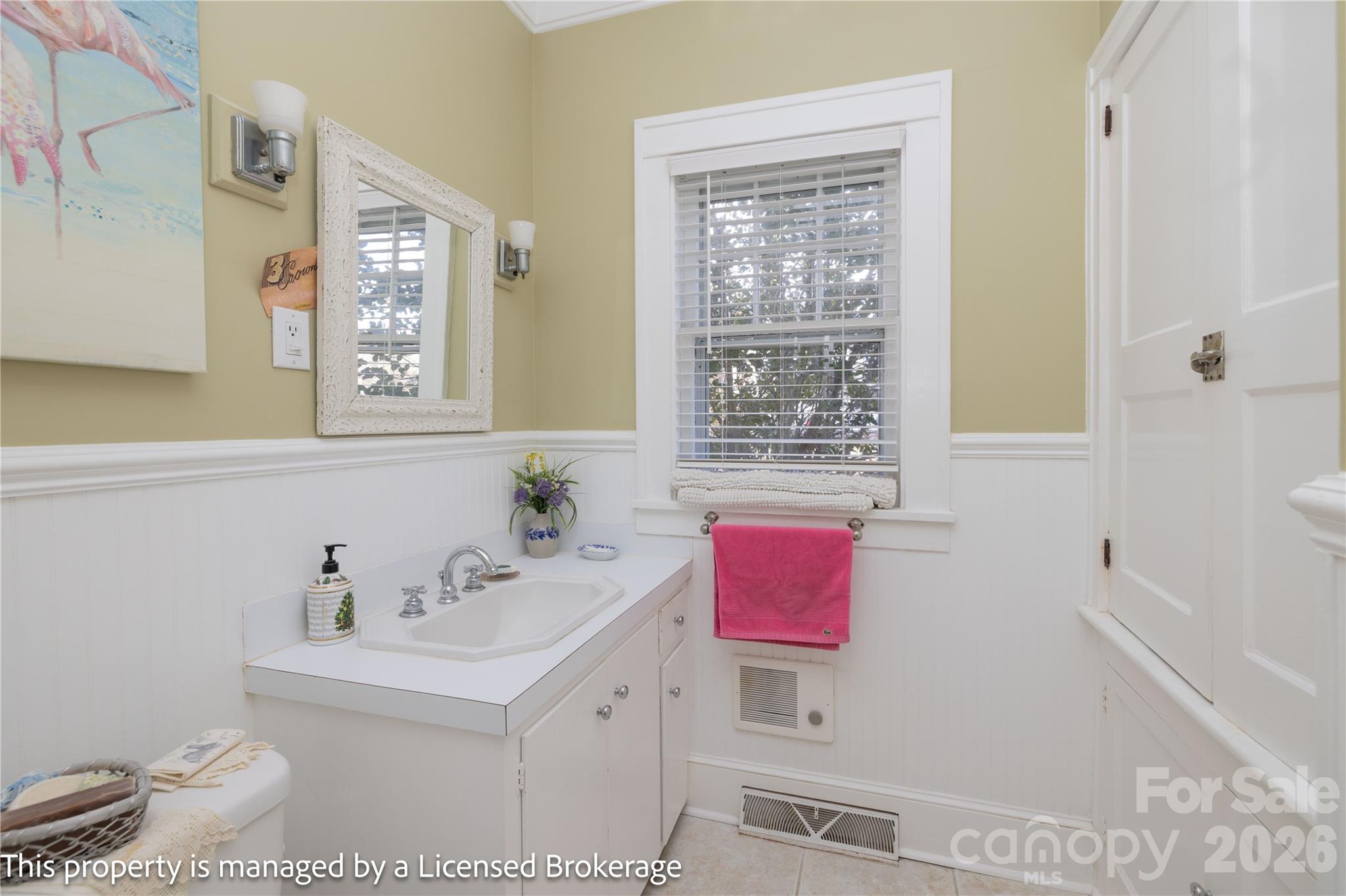 2 Tallassee Street — Badin
