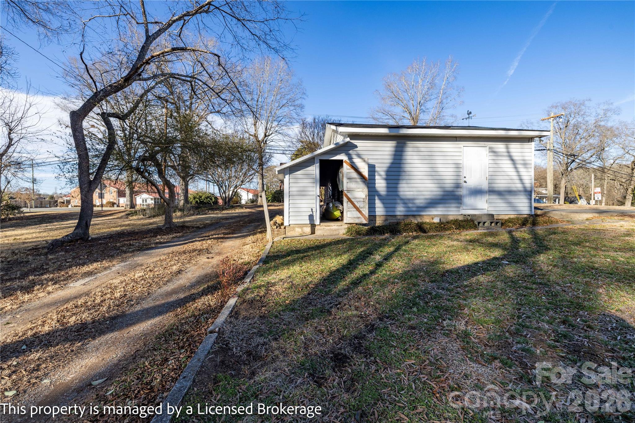 2 Tallassee Street — Badin