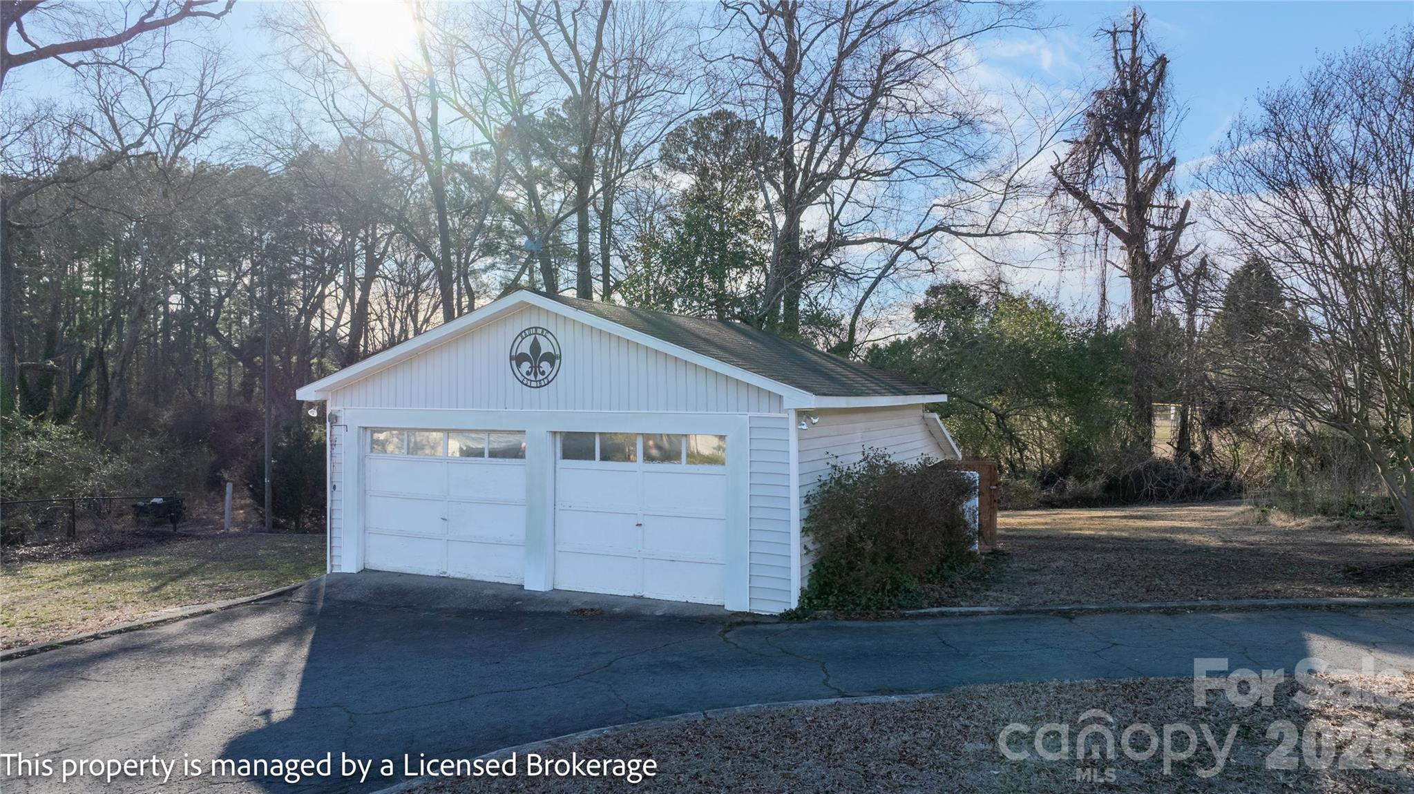 2 Tallassee Street — Badin