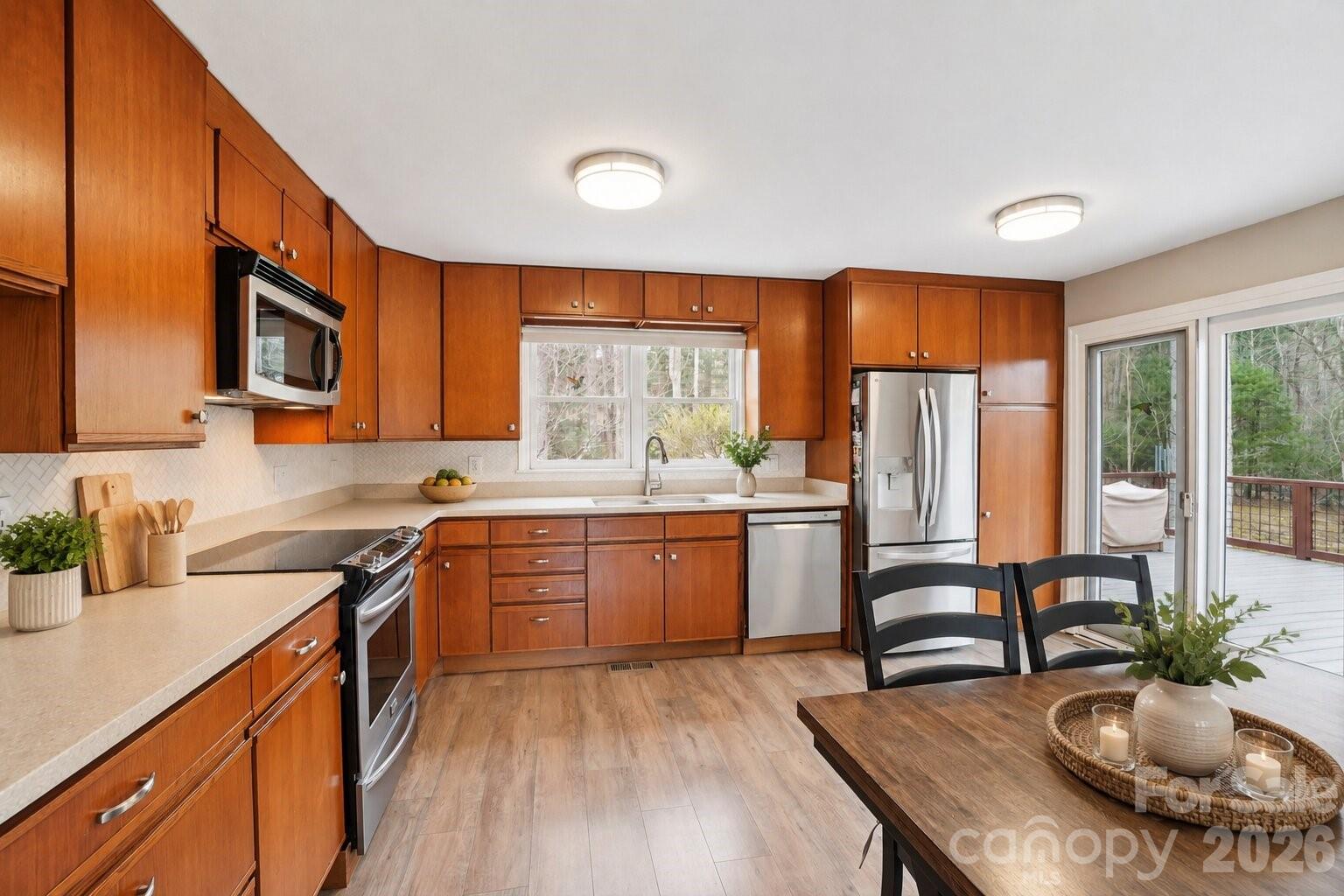 623 Owensby Road — Hendersonville