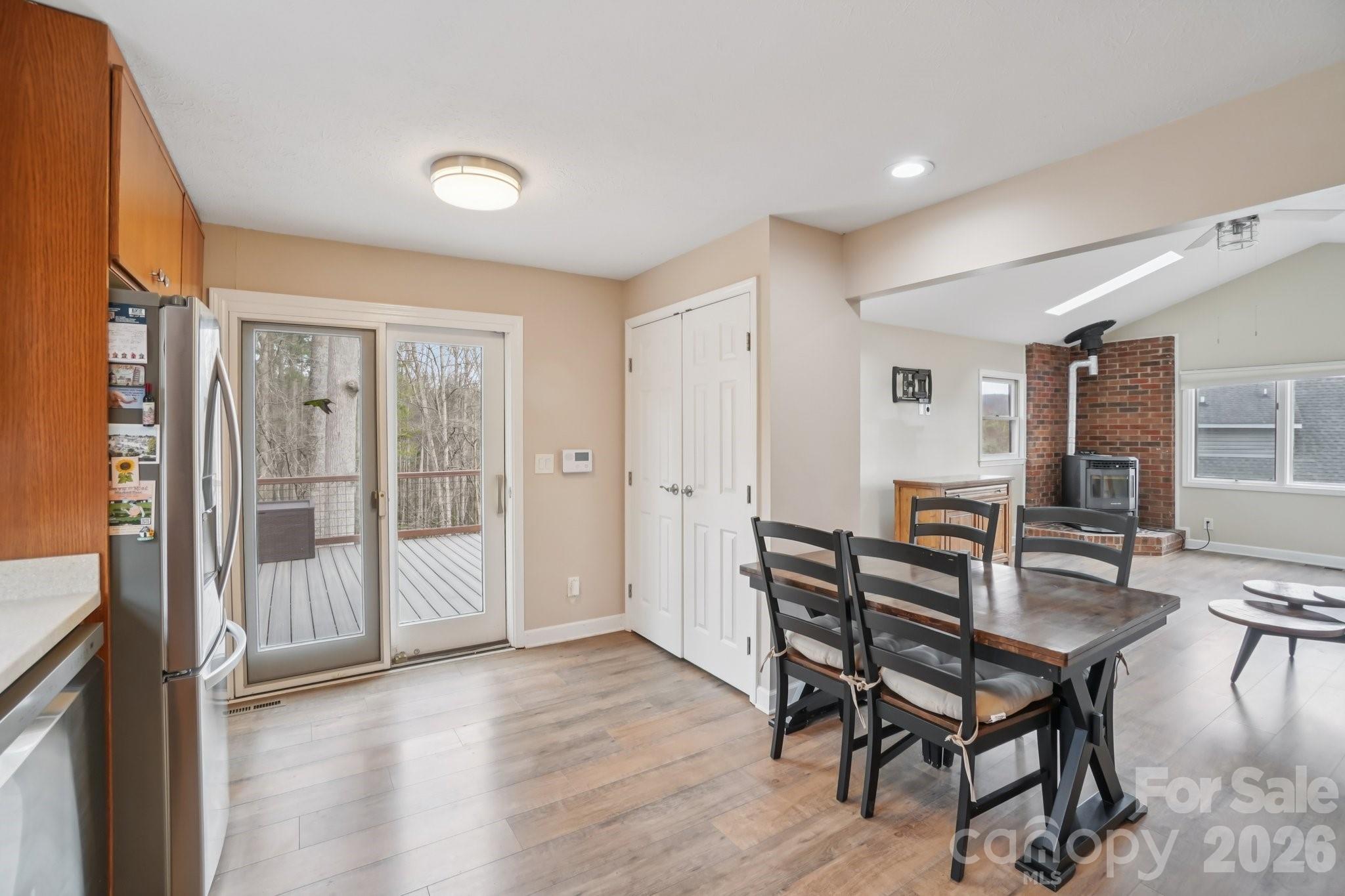 623 Owensby Road — Hendersonville