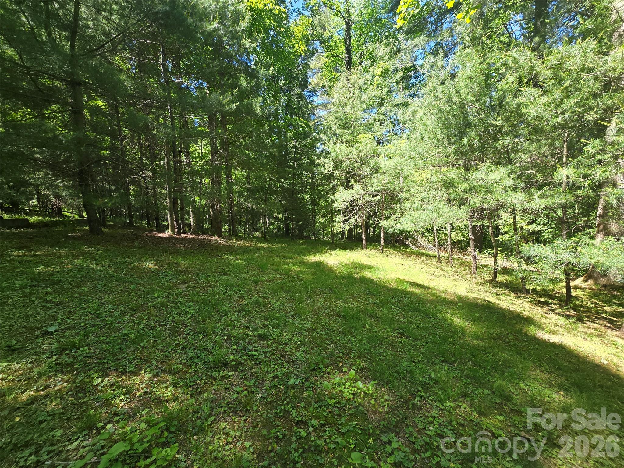 623 Owensby Road — Hendersonville