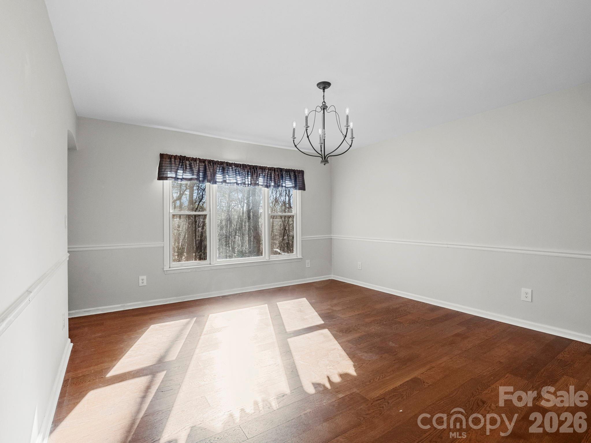 423 Mountain View Drive — Columbus